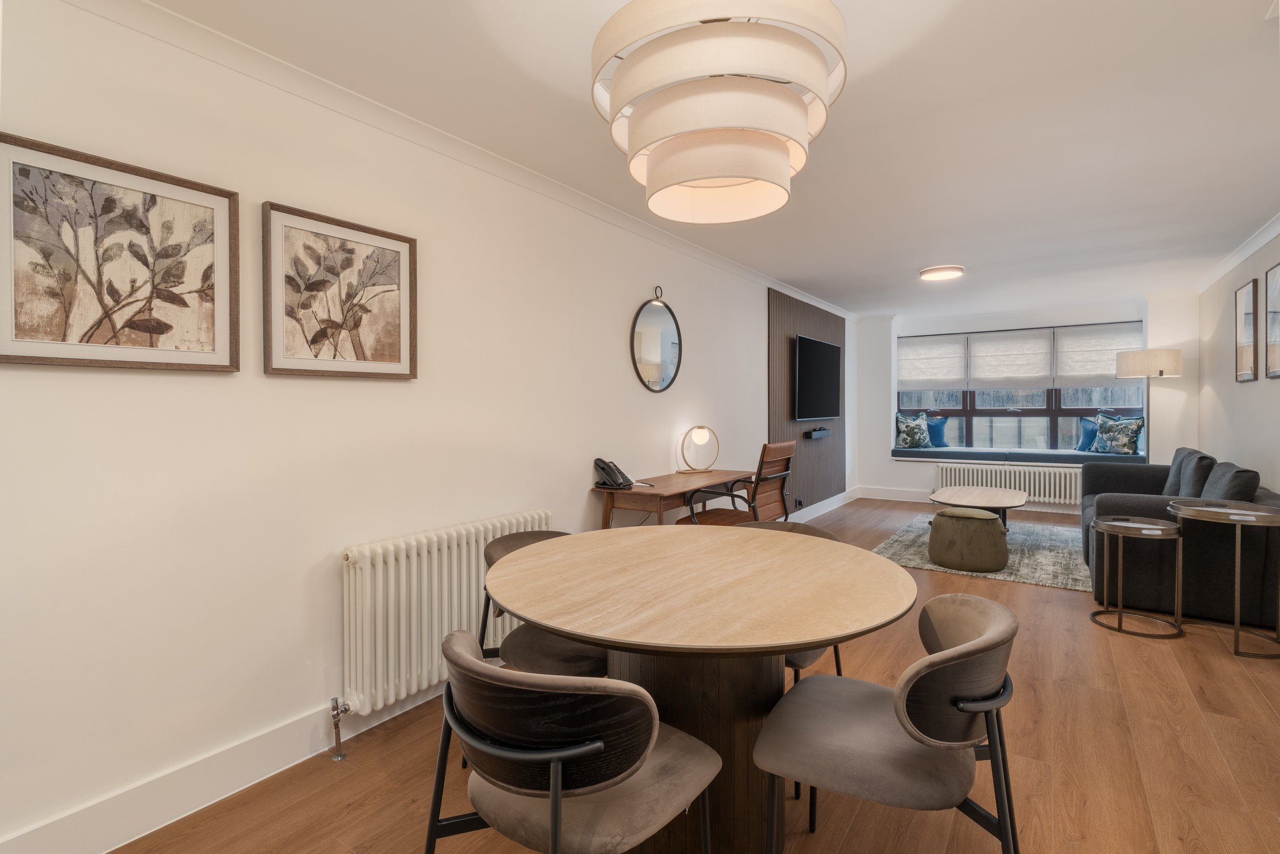 P1K - Dining, Desk, Lounge.jpg