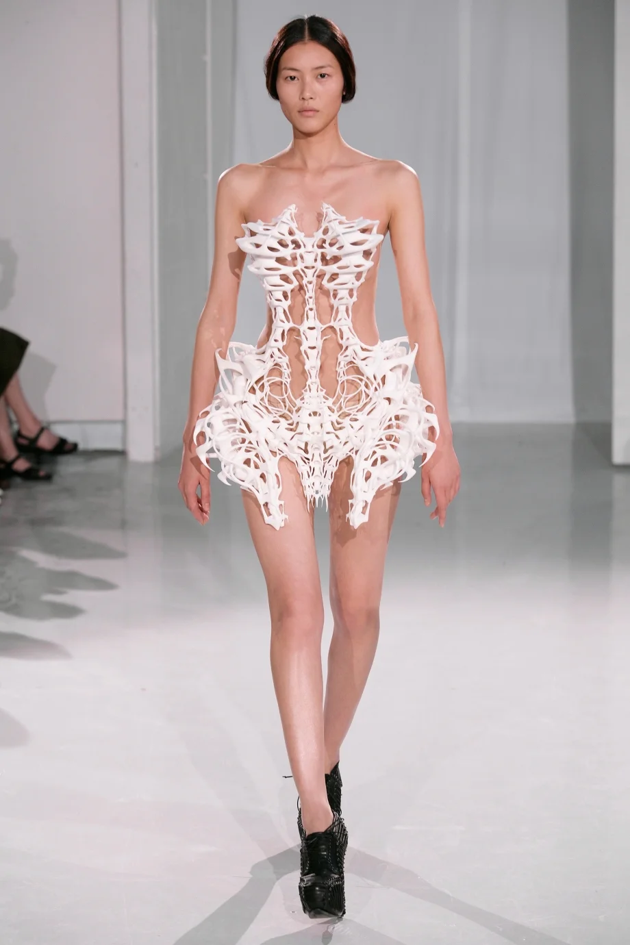 CAPRIOLE – July 2011, Paris Haute Couture Week