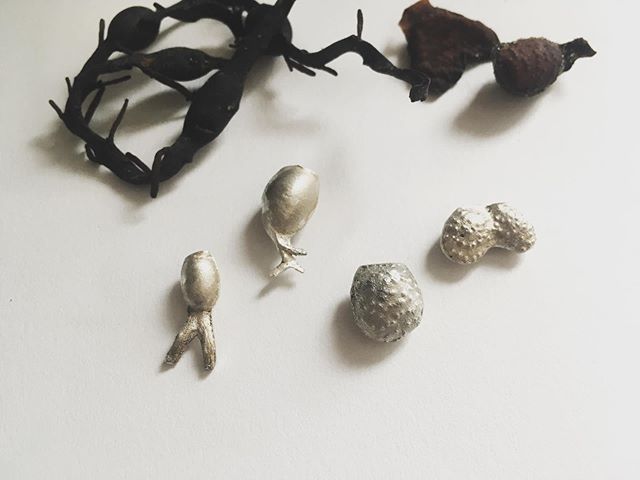 Searching for new shapes. #oceaninspired #contemporaryjewellery