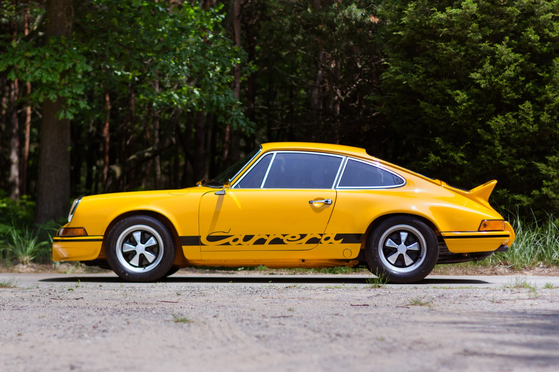 On the block: 1973 Porsche 911 2.7 Carrera RS (Estimate $475,000 - $550,000). Image courtesy Gooding & Company/Mike Maez