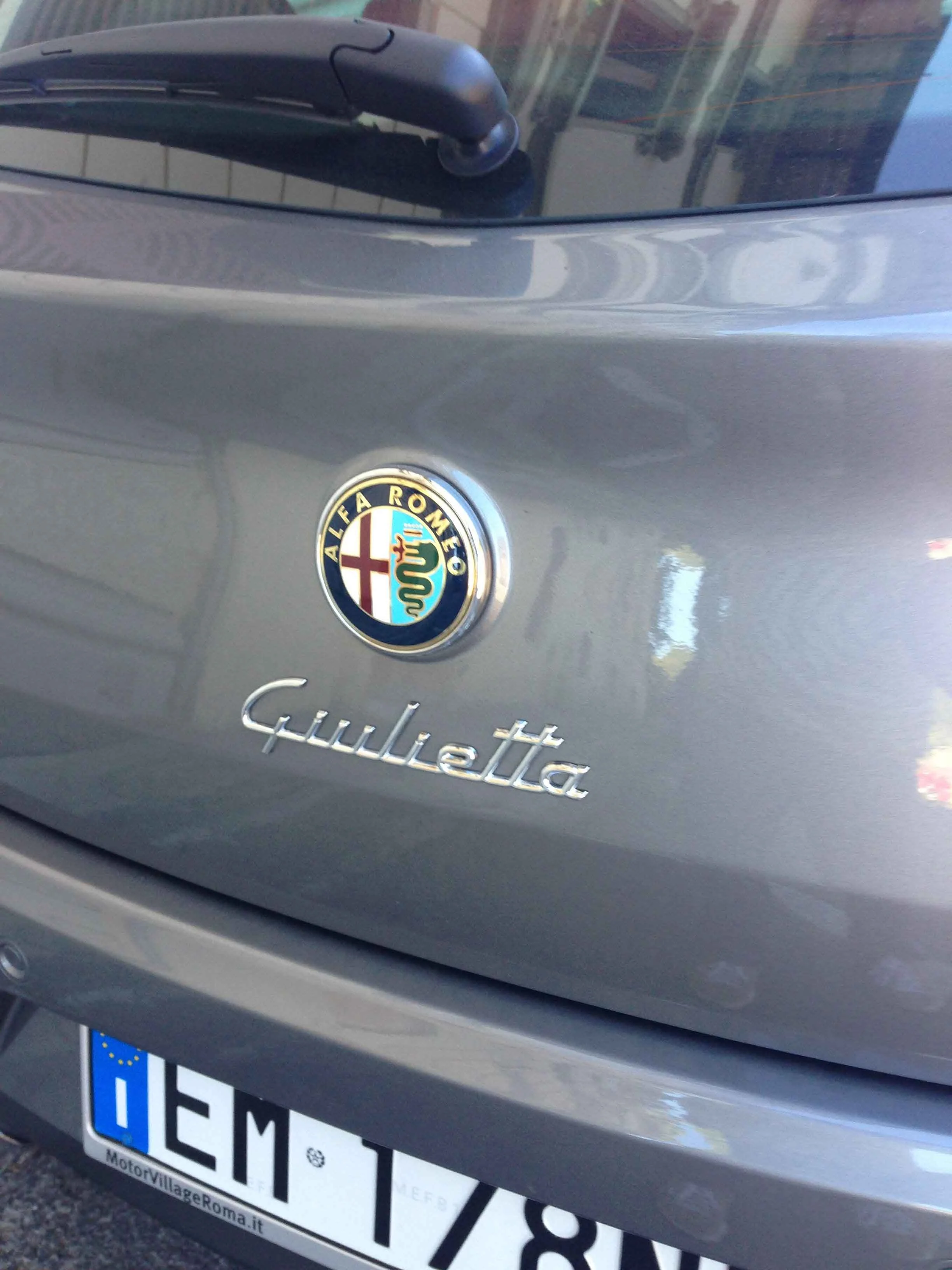 REDAlfaGuiliettaRearDecklid.jpg