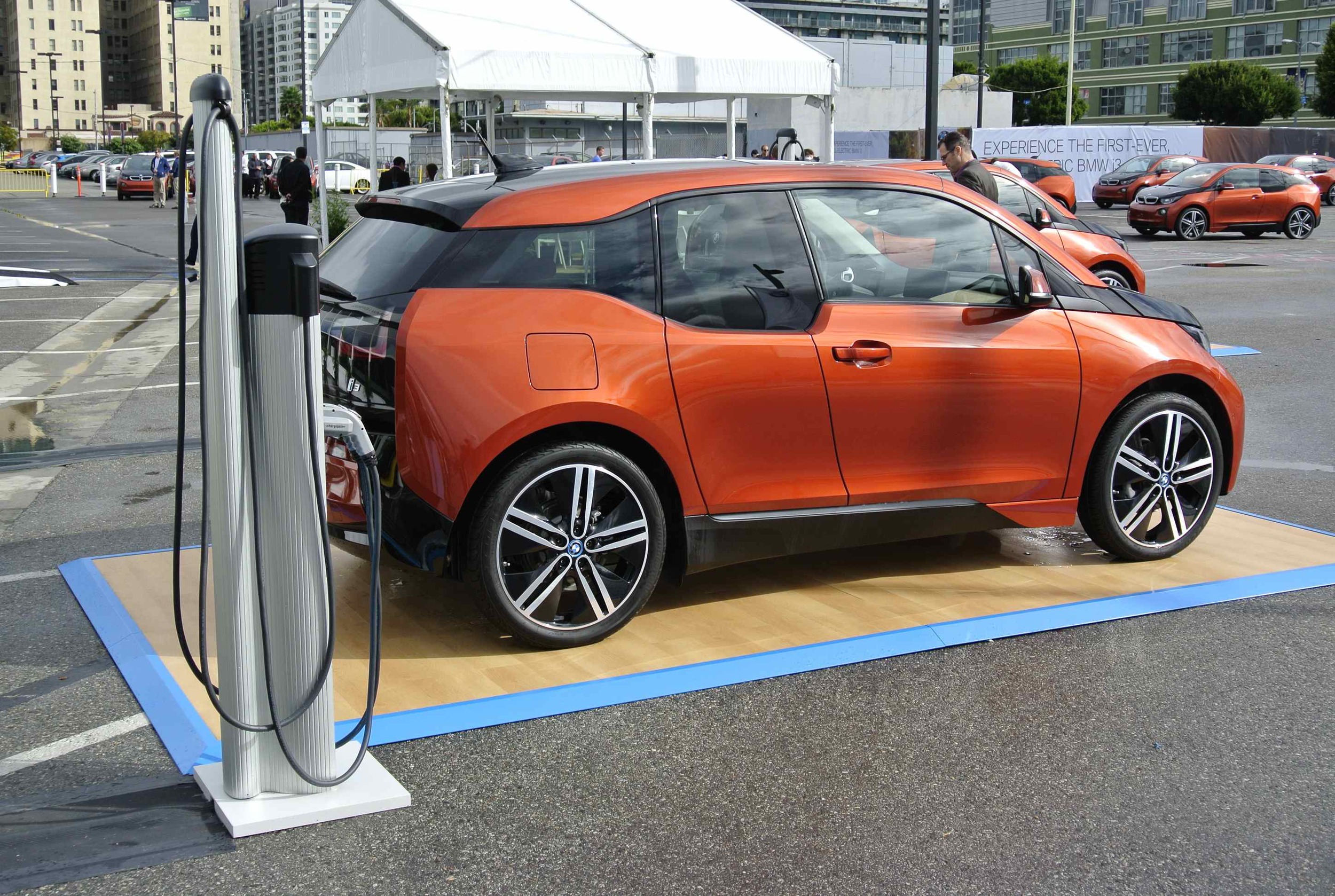 BMWi3PluggedIn1.jpg