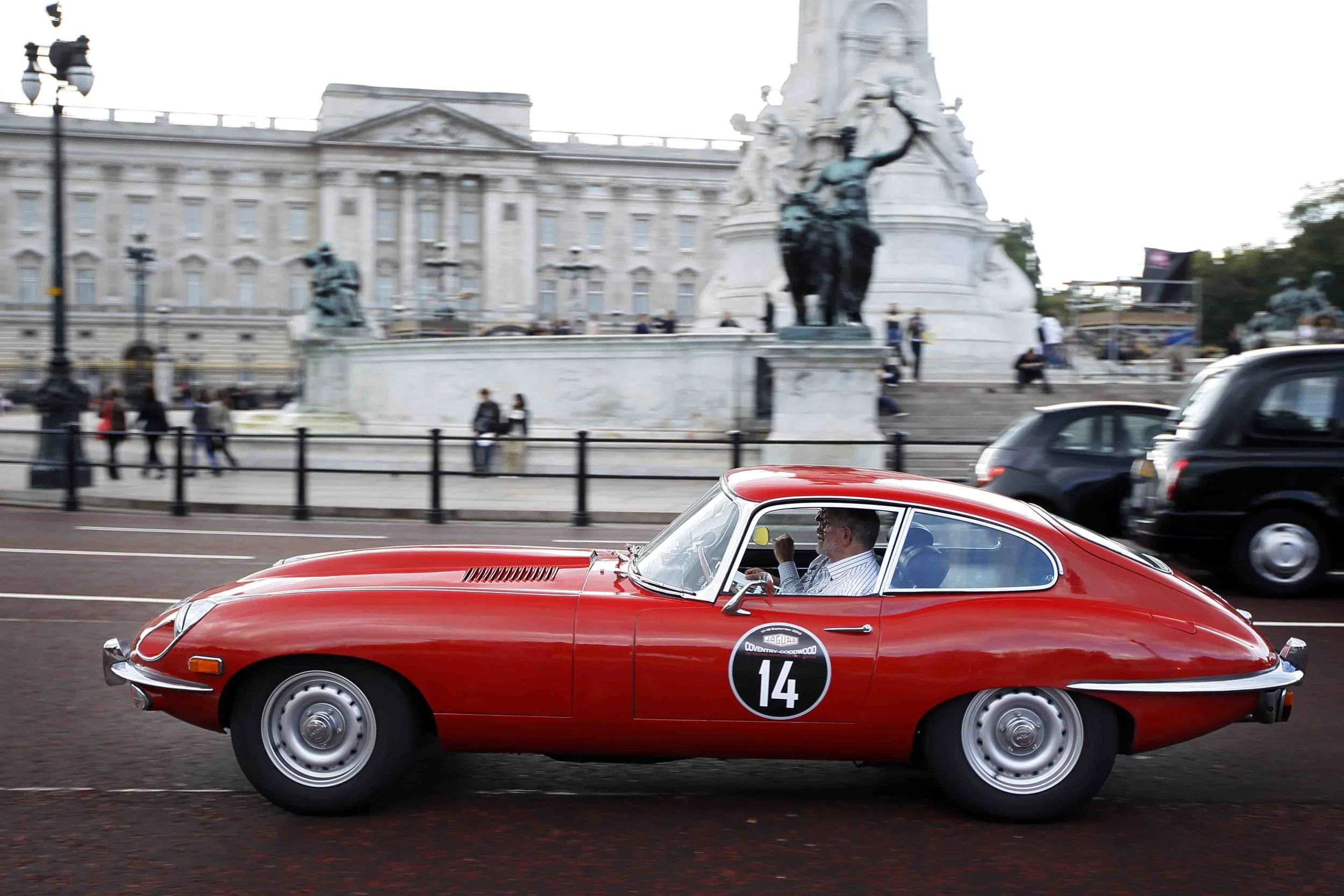 jaguar_etype_1961.jpg