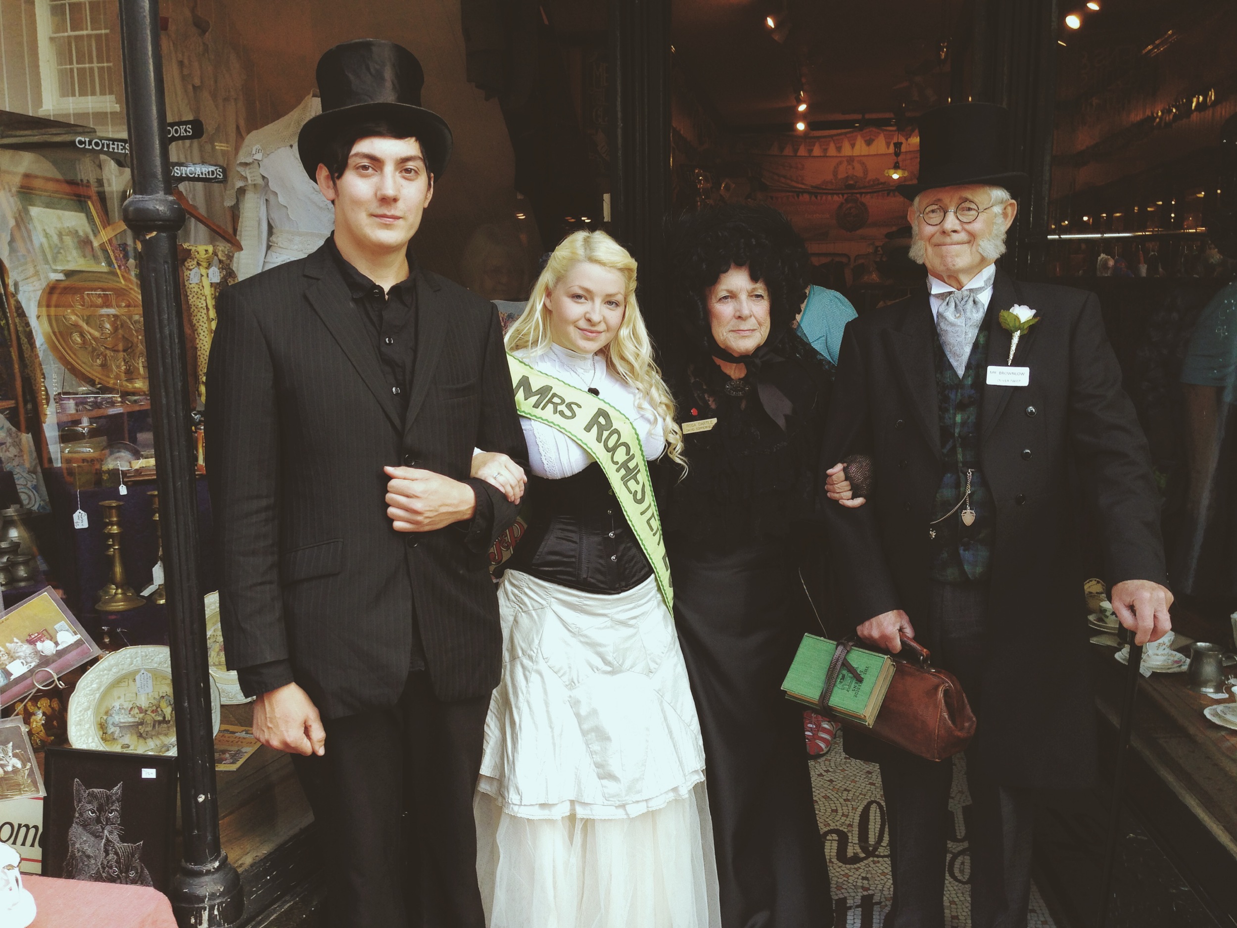 The Howard Family - always wonderfully turned out!