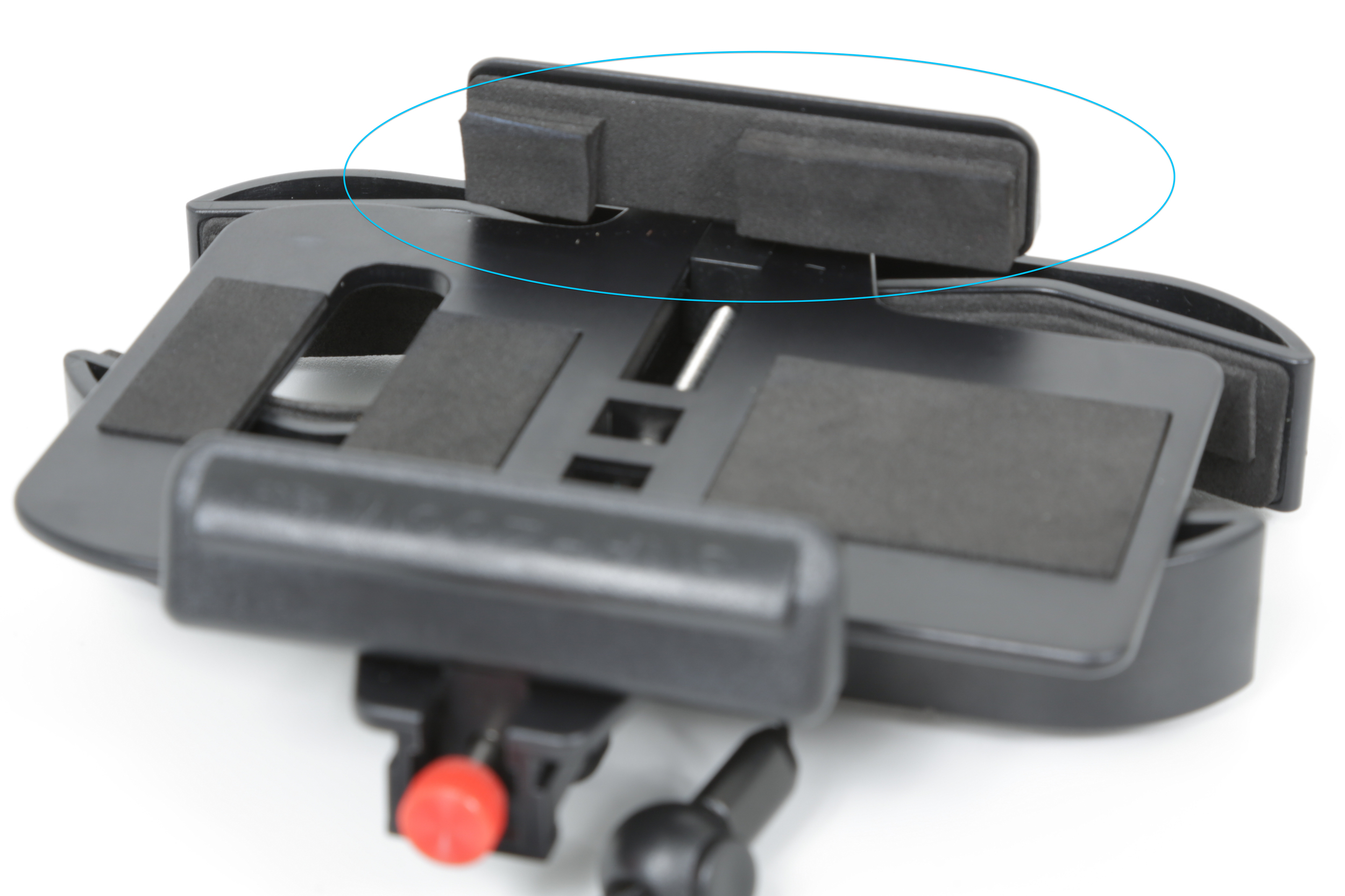 2 layers of foam on the mount arm nearest to the camera, and space for the power button.