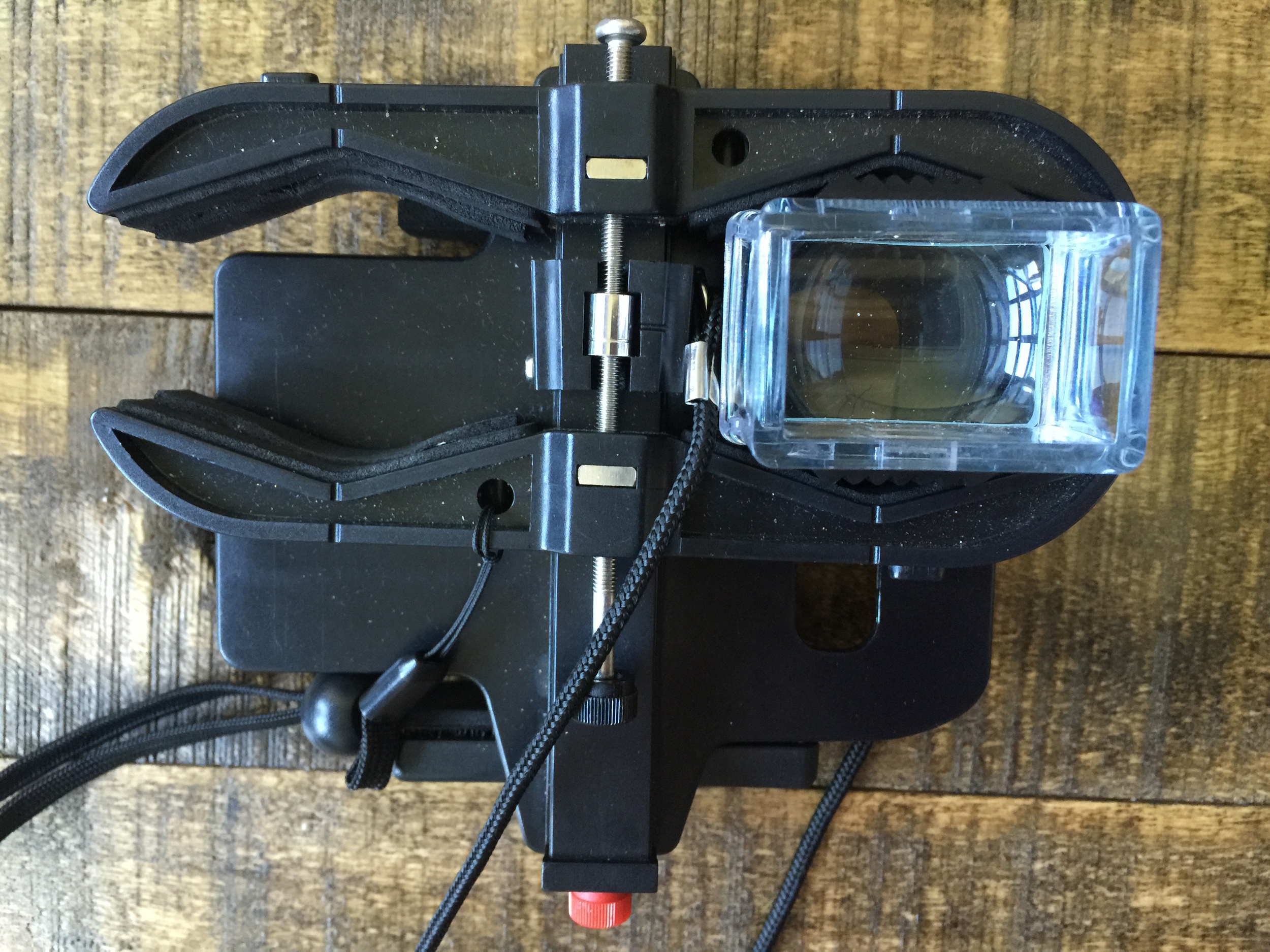 We attached a 10x plastic loupe to our Snapzoom ...