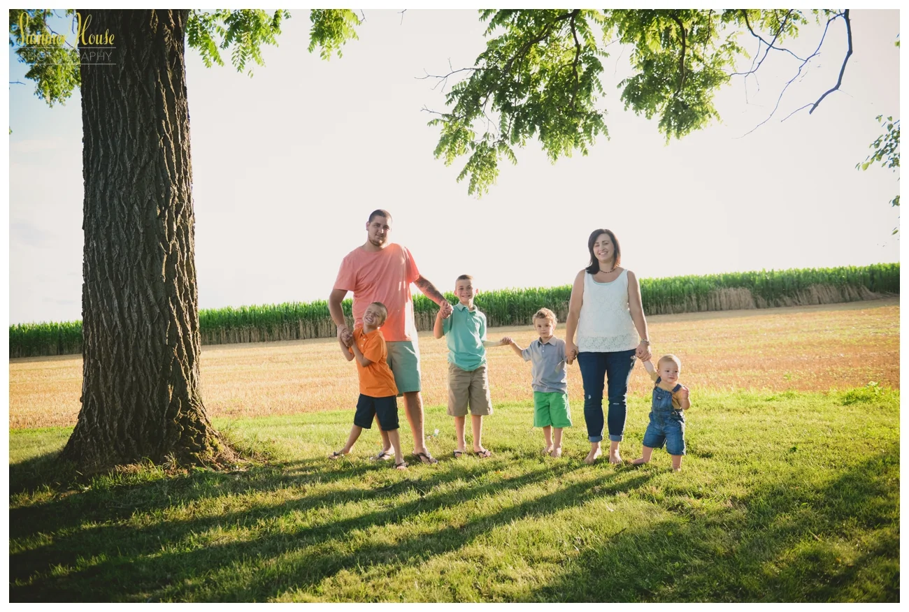 HOLTZINGER-family-PROOFS-1484.jpg