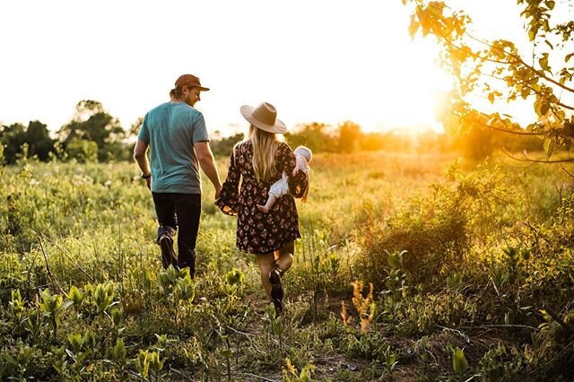 I will take sunshine ☀️ every single day, please ⭐️🙌🏼 .
.
#sunshine #soulshine #yorkpa #lancasterpa #yorkpaphotographer #lancasterpaphotographer #sunset #family #familyportraits #lifestyle