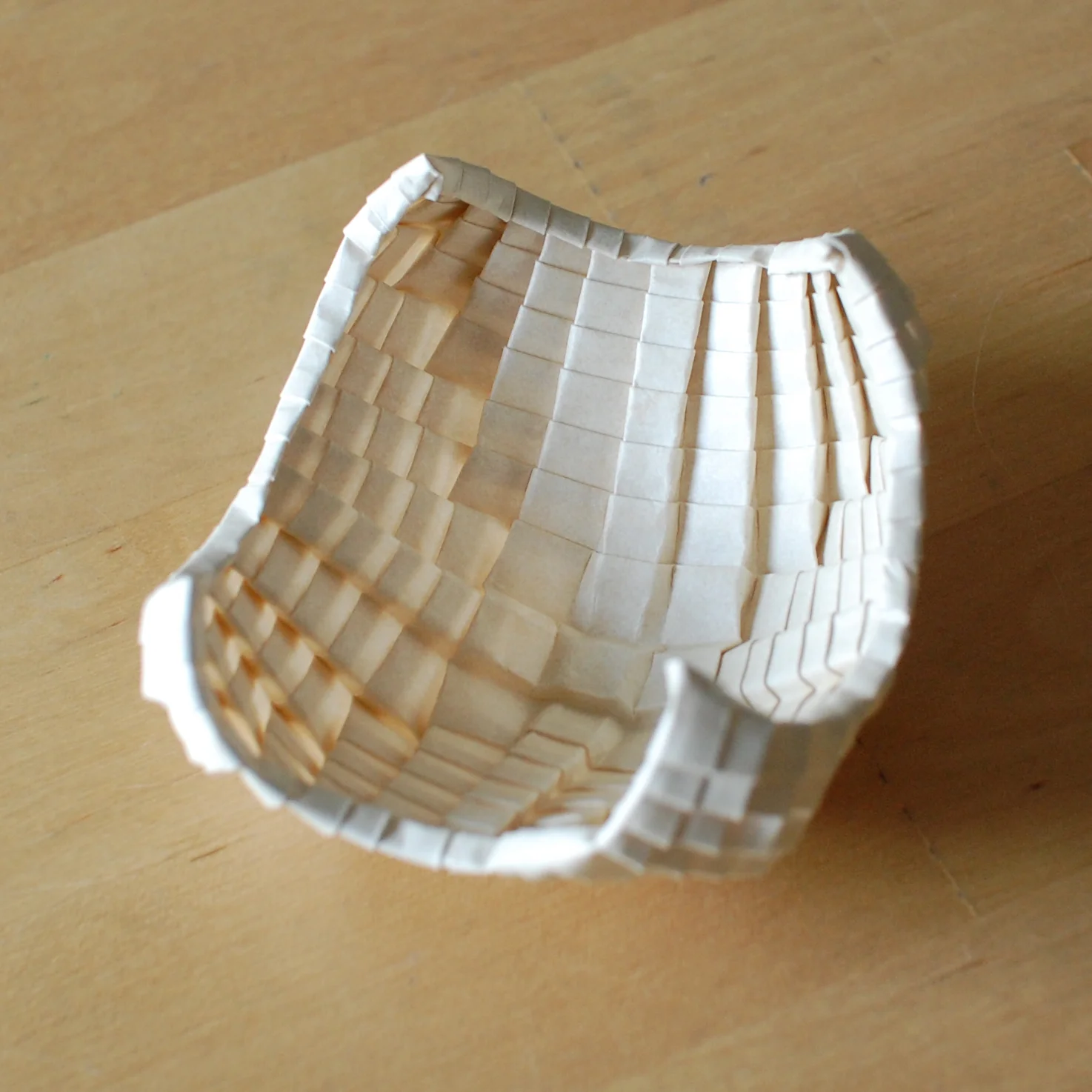 bowl, edges locked.