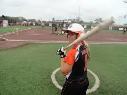 amanda batting.jpg