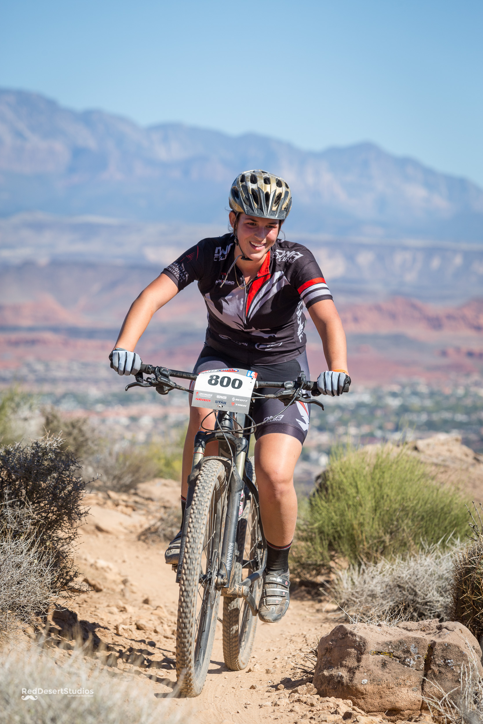 800 Web (7 of 9).JPG