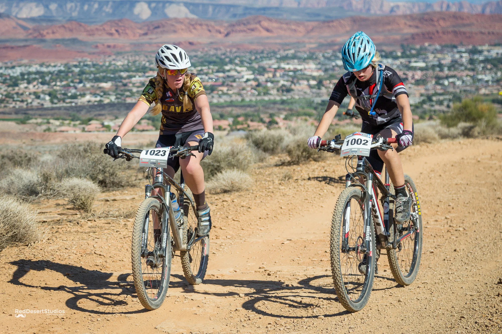 1002 Web (8 of 10).JPG