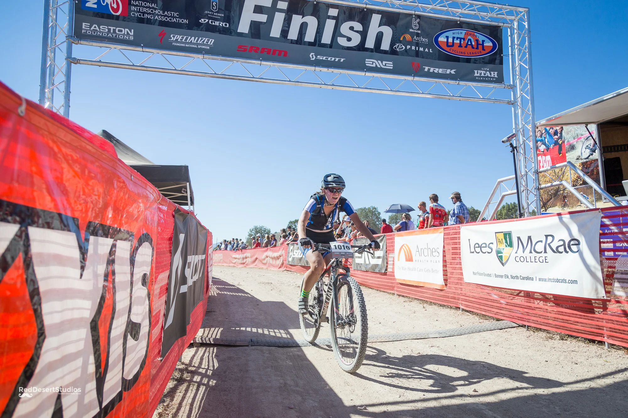 1010 Web (7 of 9).JPG