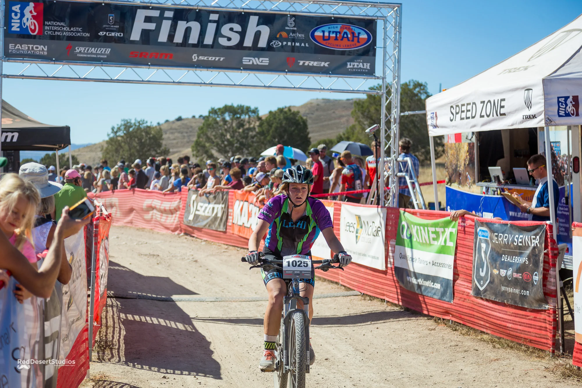 1025 Web (2 of 4).JPG