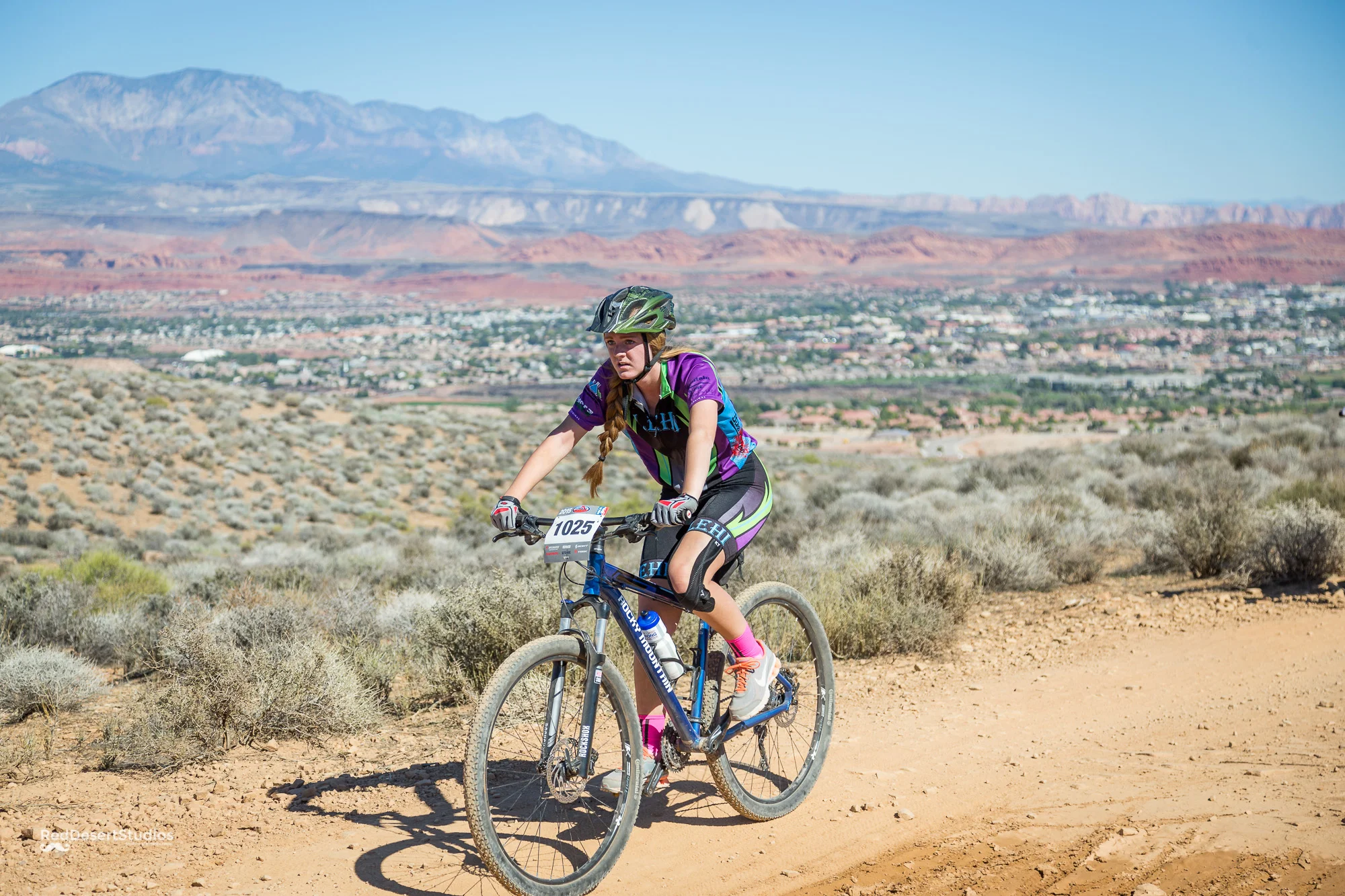 1025 Web (3 of 4).JPG