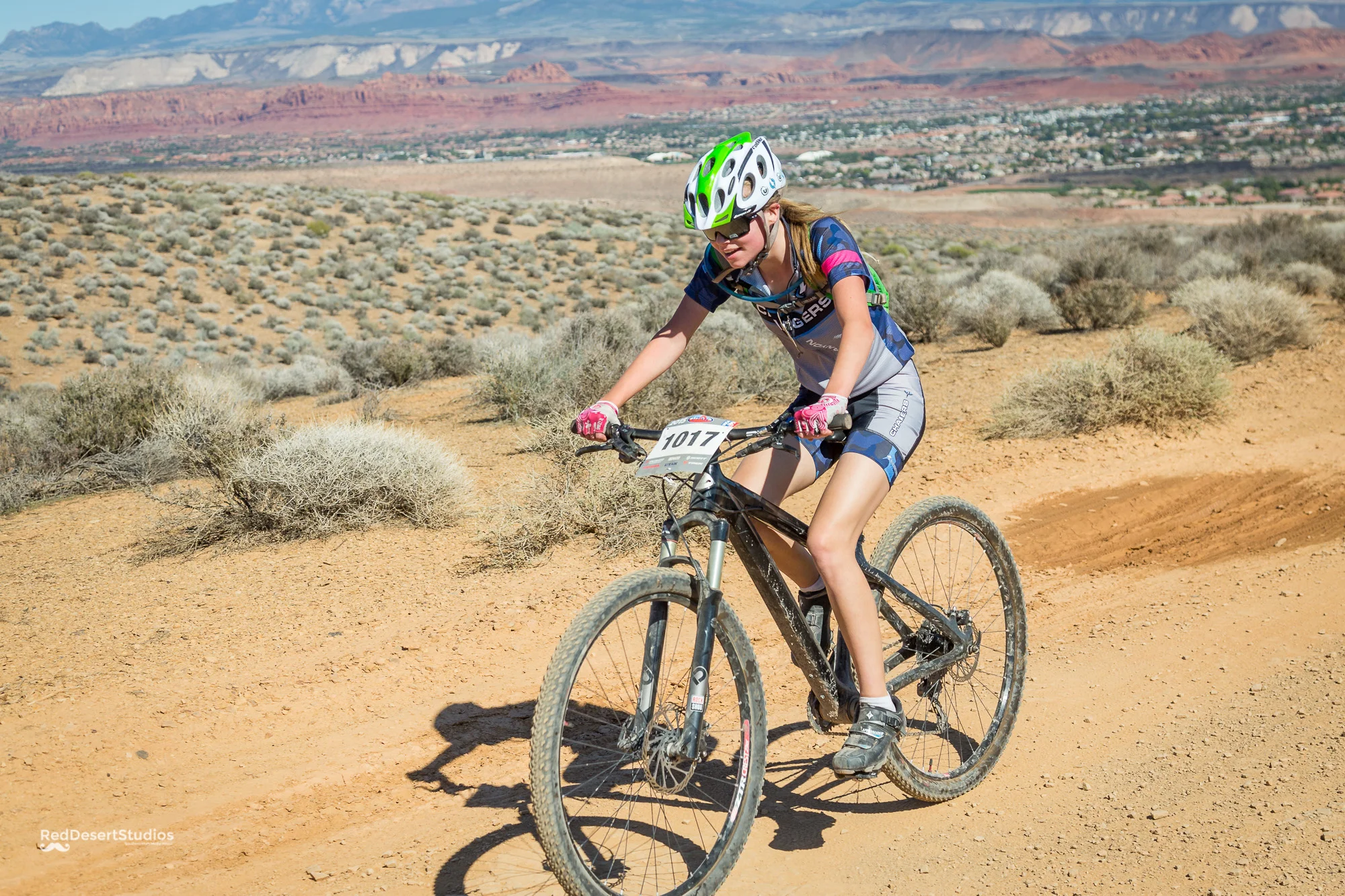 1017 Web (6 of 7).JPG