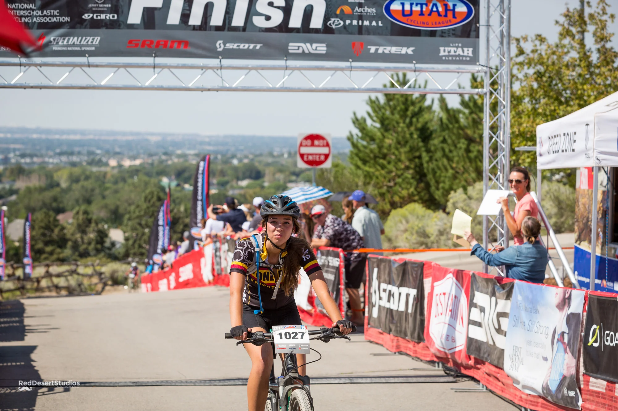 1027 Web (4 of 6).JPG