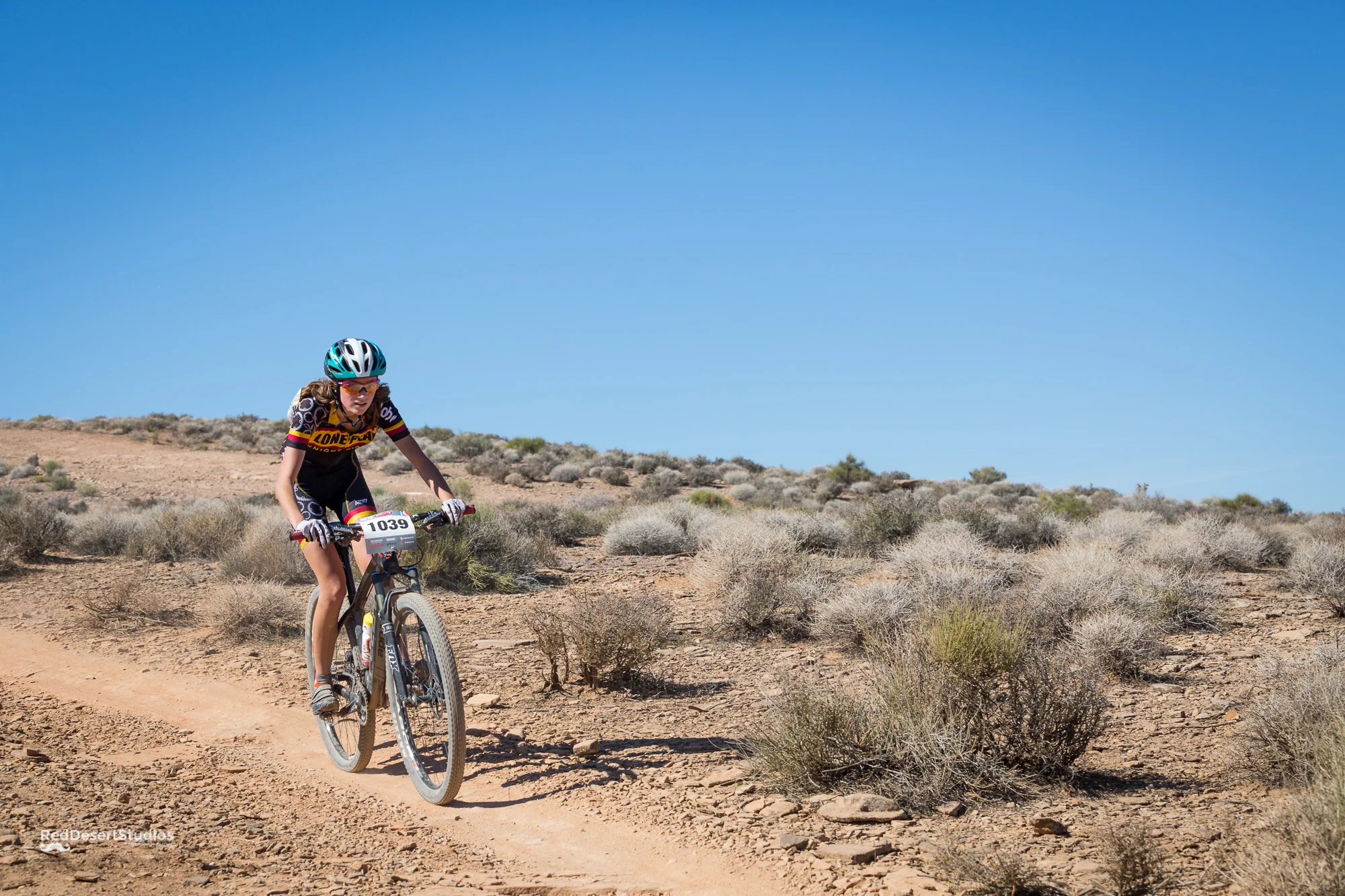 1039 Web (6 of 6).JPG