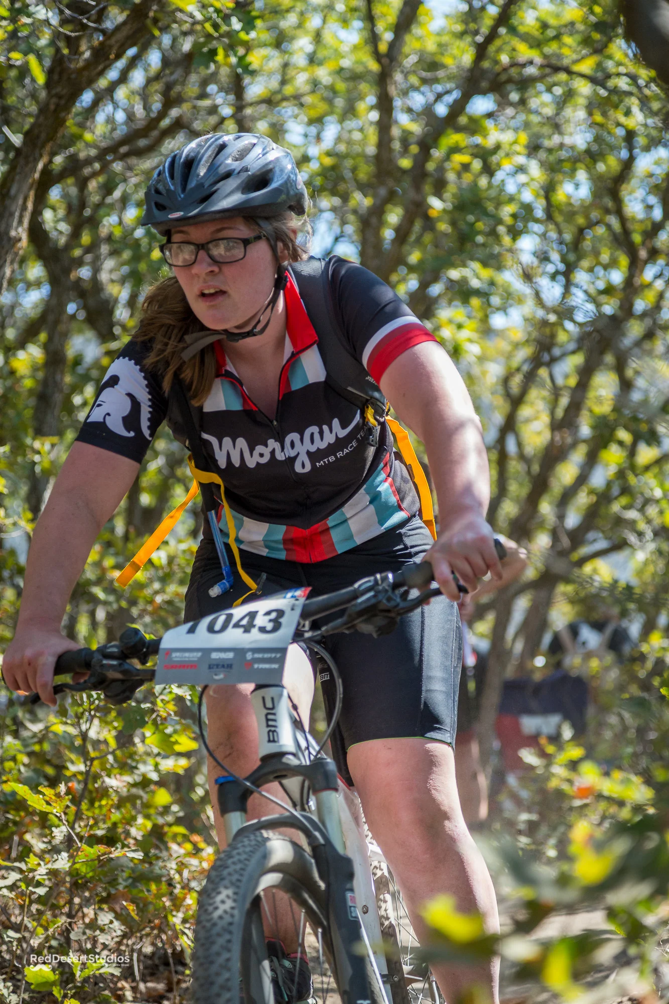 1043 Web (2 of 3).JPG