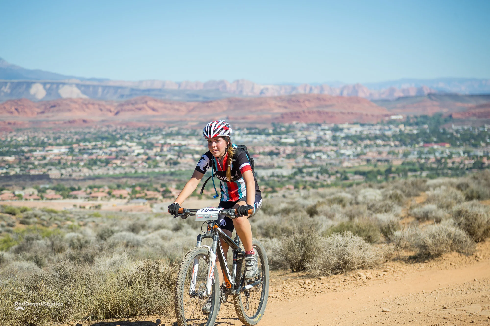 1044 Web (9 of 9).JPG