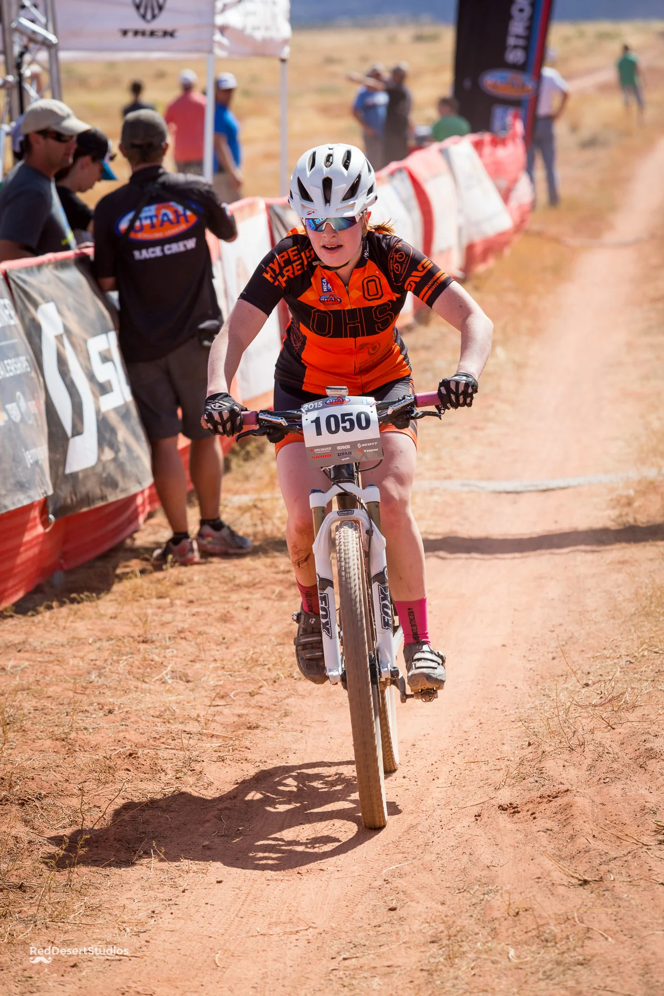 1050 Web (5 of 9).JPG