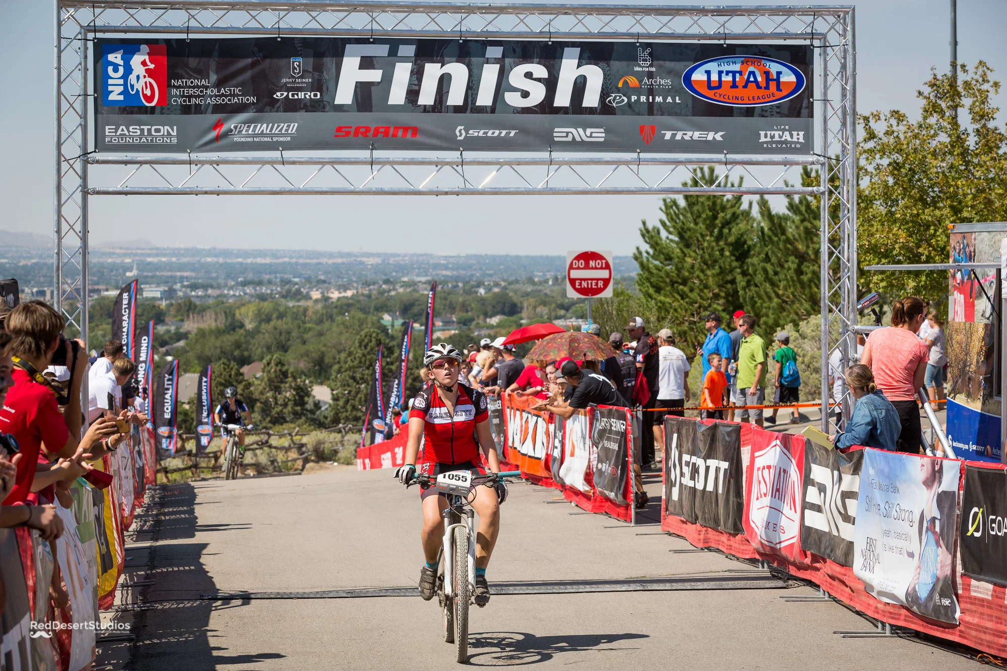 1055 Web (3 of 6).JPG