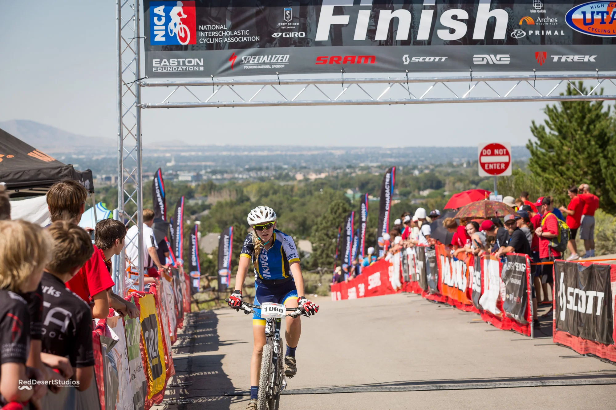 1060 Web (3 of 7).JPG