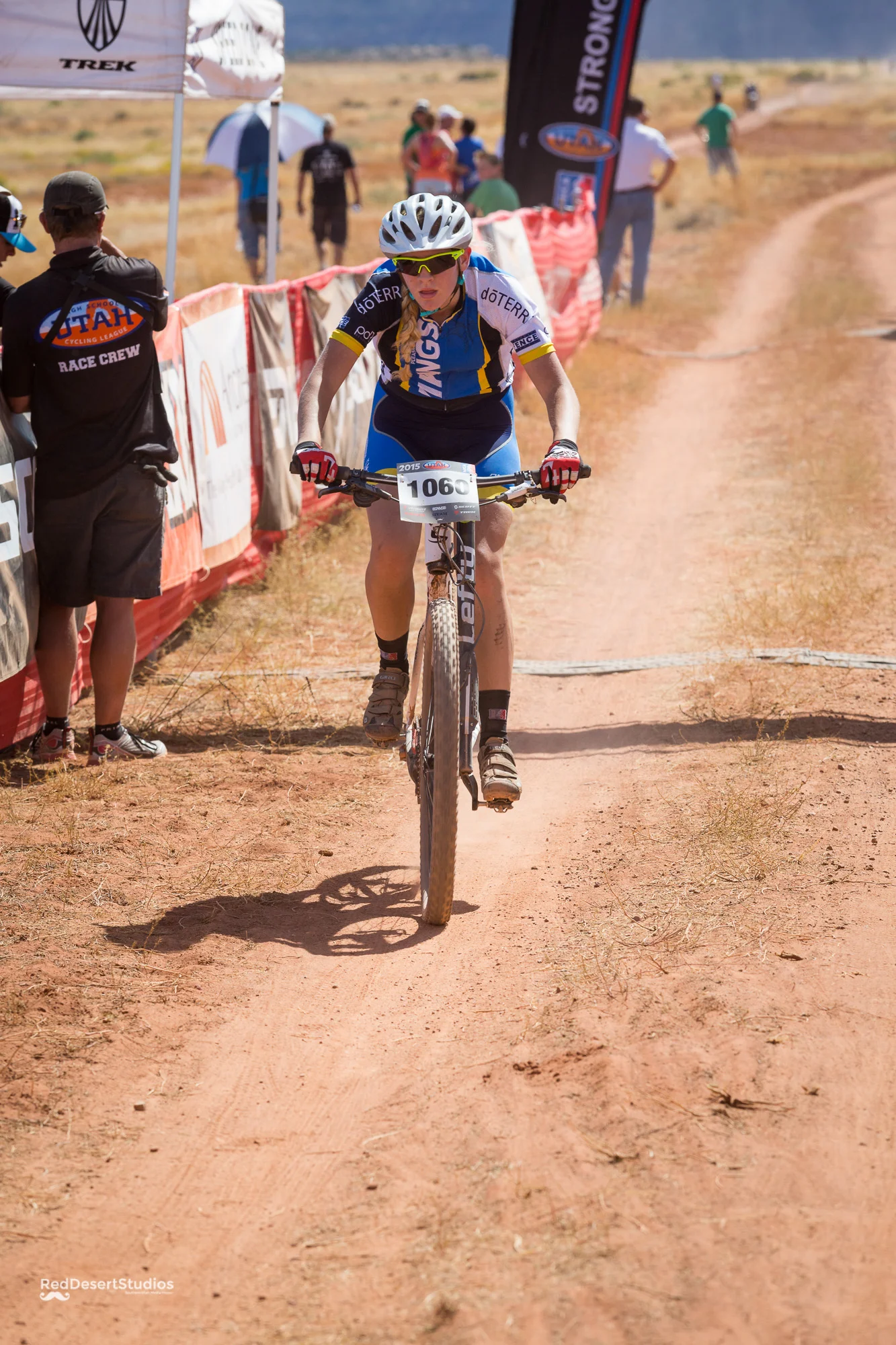 1060 Web (4 of 7).JPG