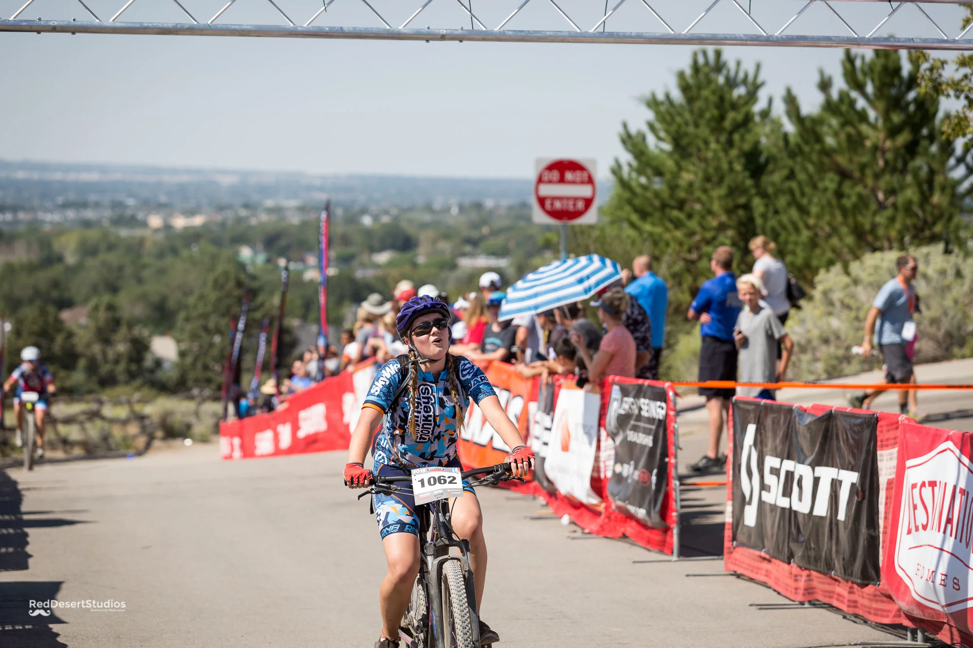 1062 Web (3 of 9).JPG