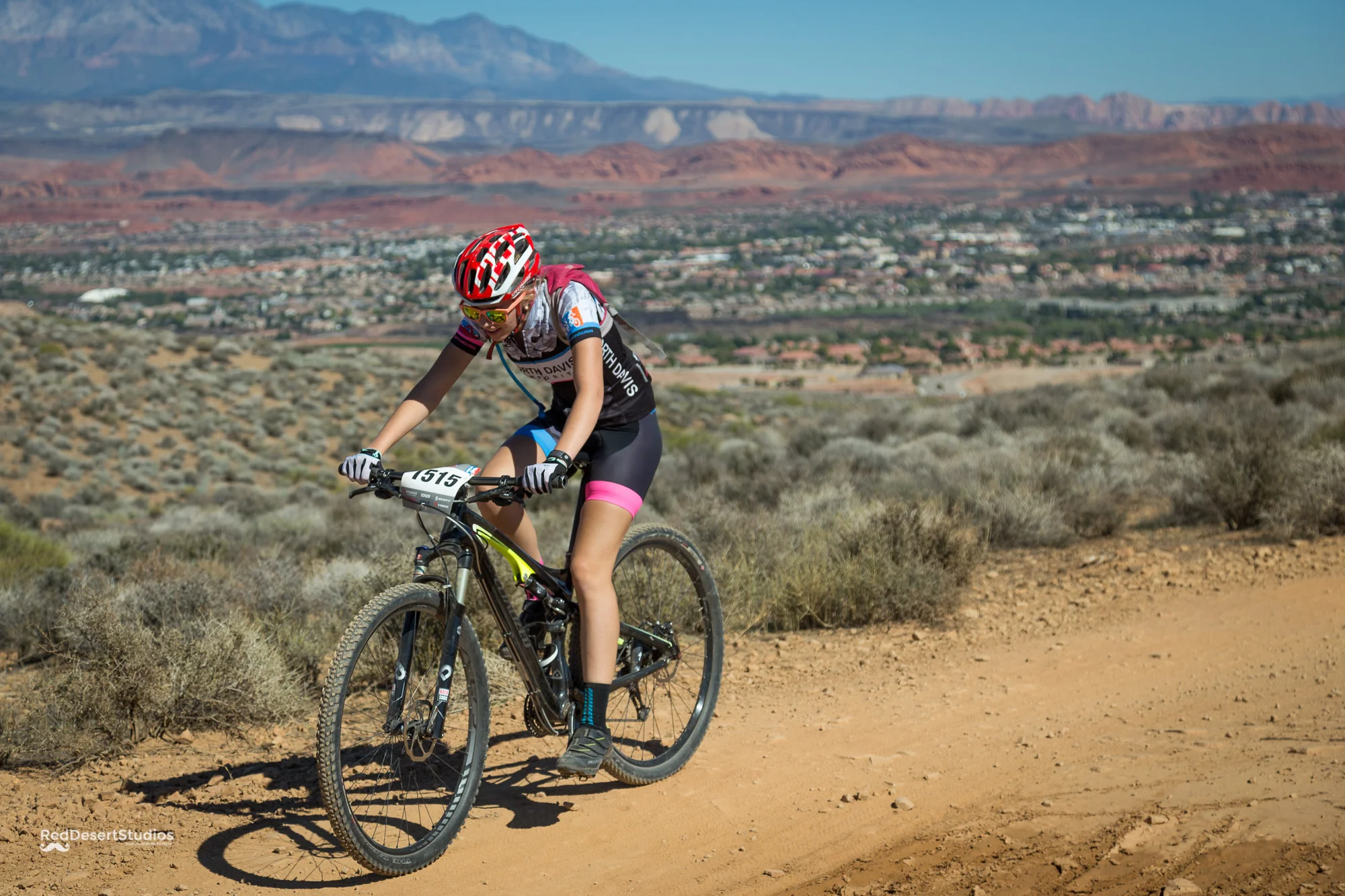 1515 Web (5 of 7).JPG