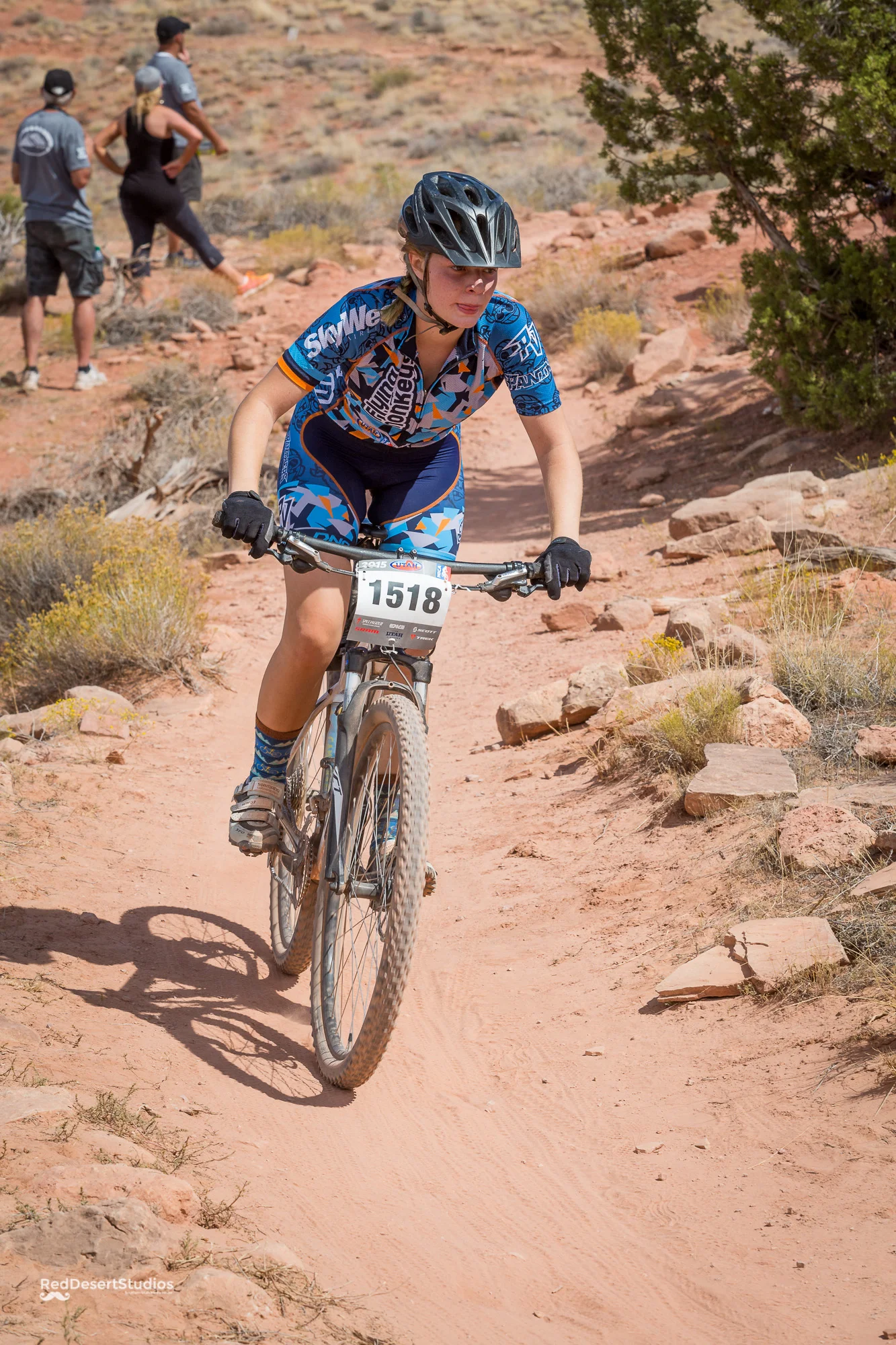 1518 Web (5 of 7).JPG