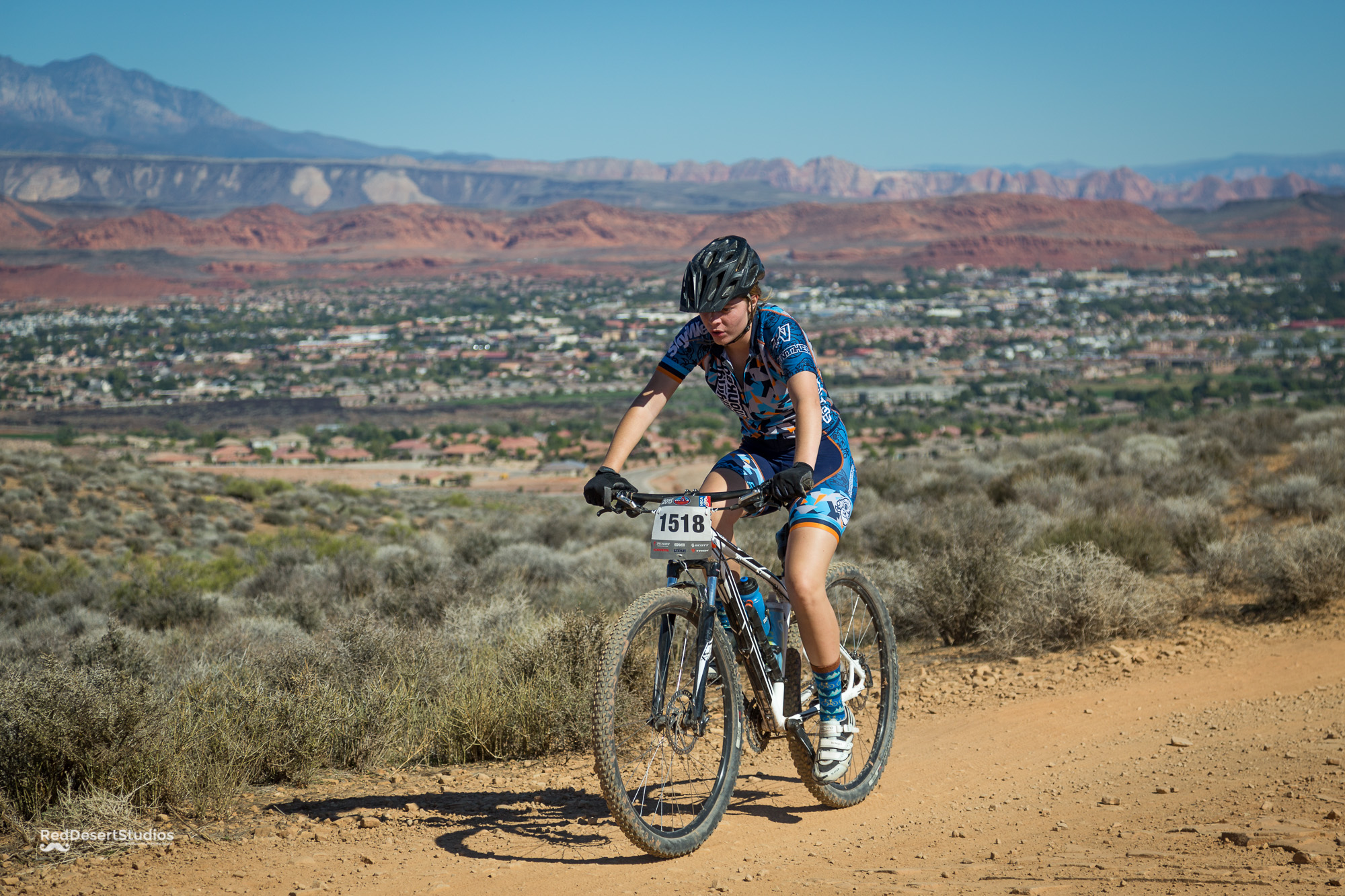 1518 Web (7 of 7).JPG