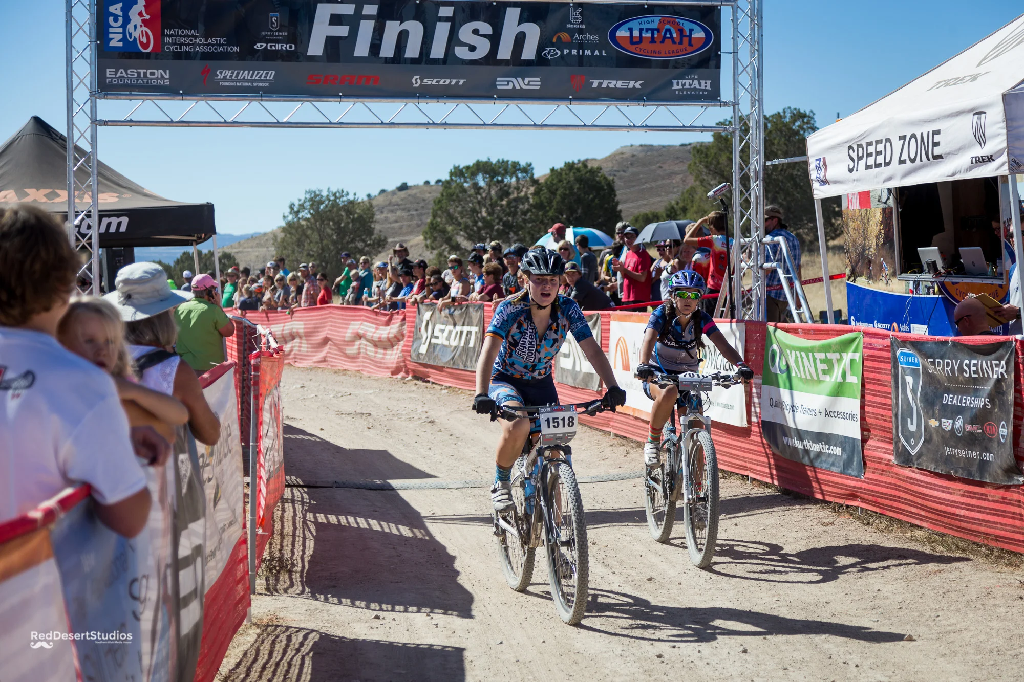 1518 Web (6 of 7).JPG