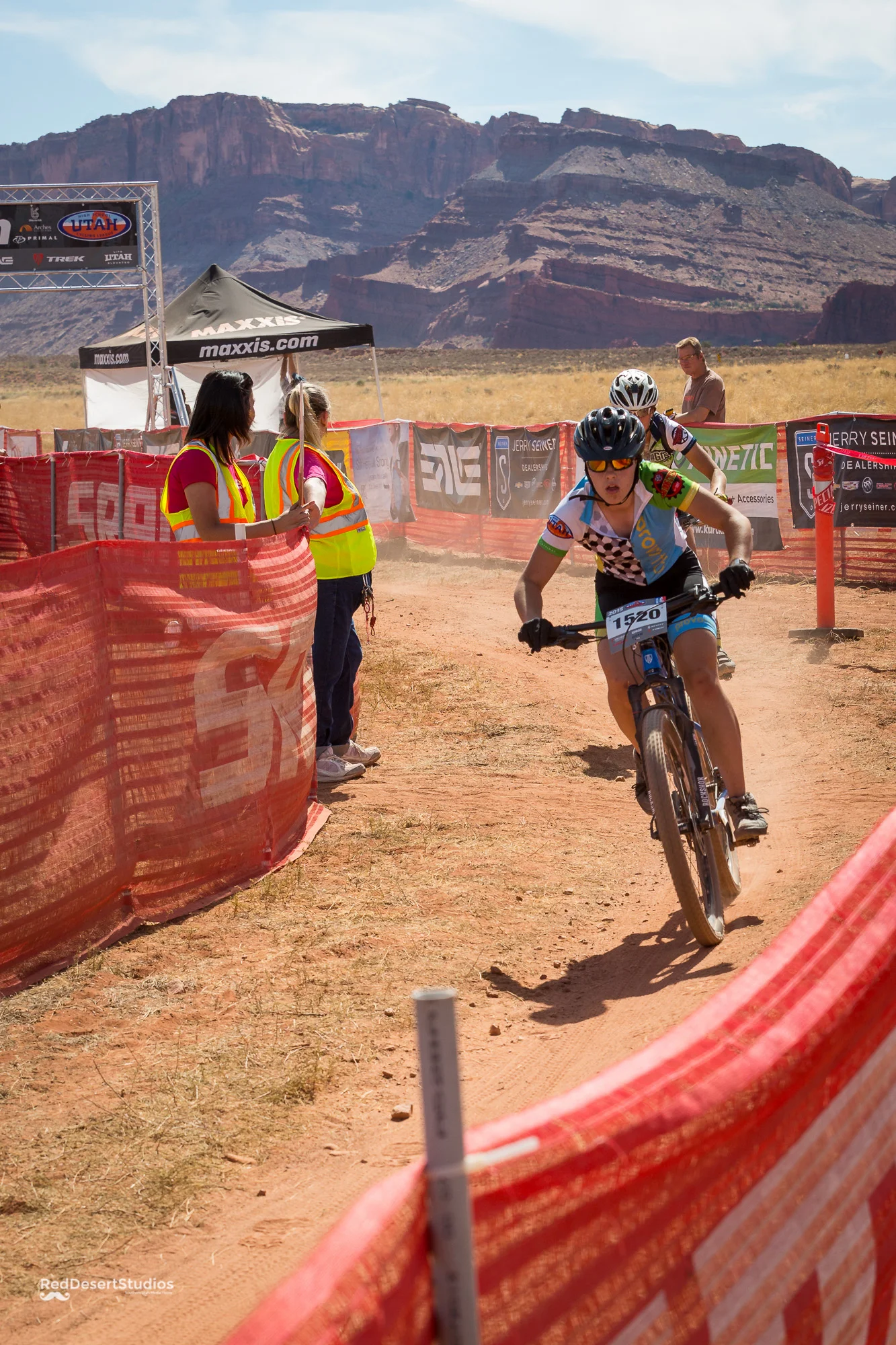 1520 Web (4 of 8).JPG