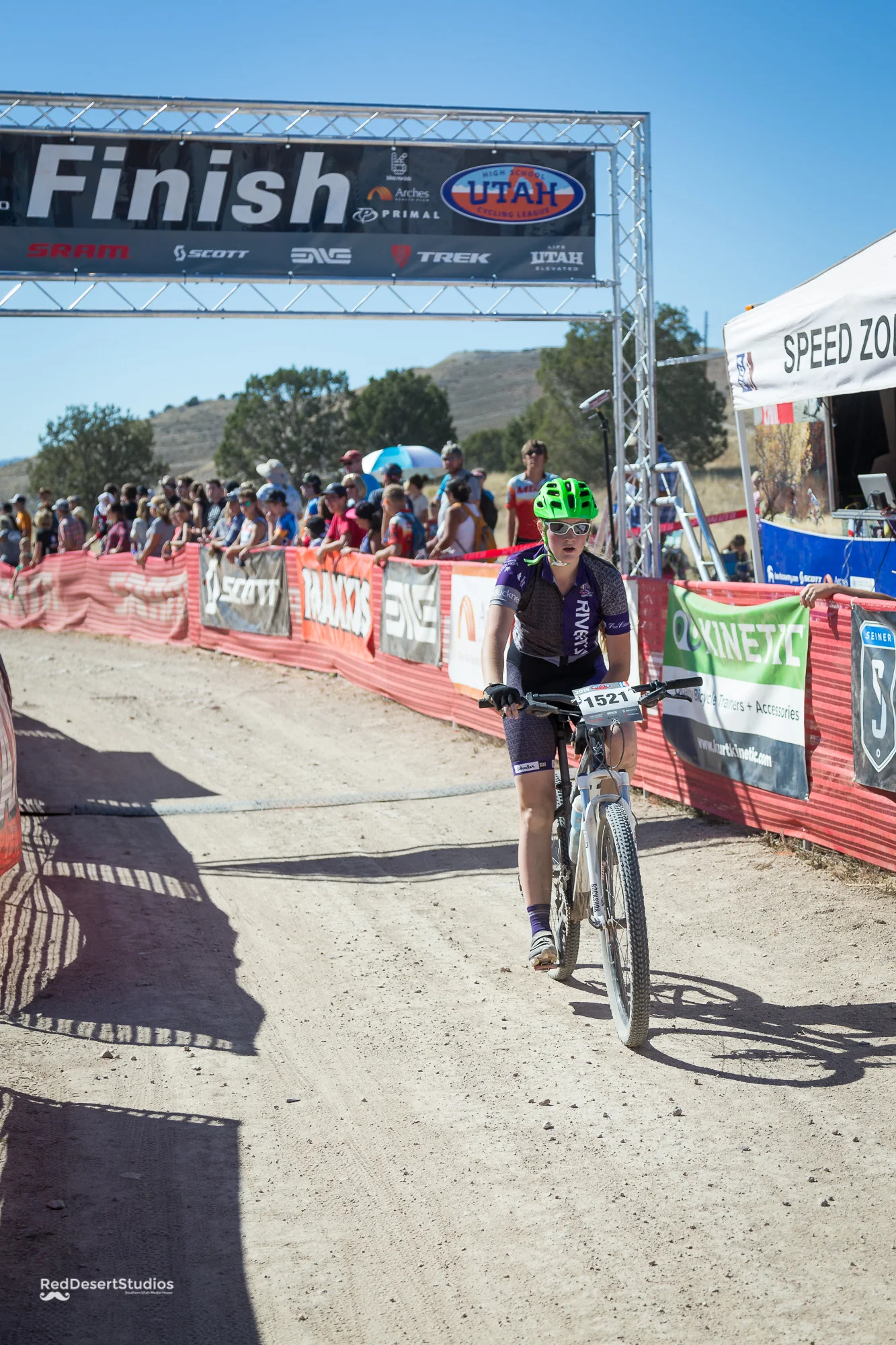 1521 Web (4 of 6).JPG