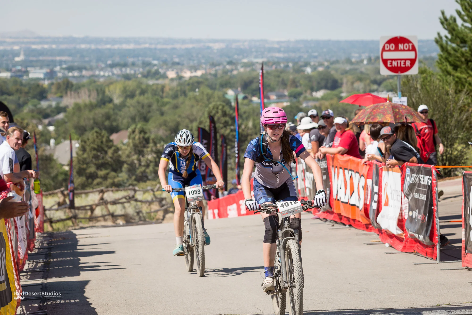 4012 Web (2 of 8).JPG