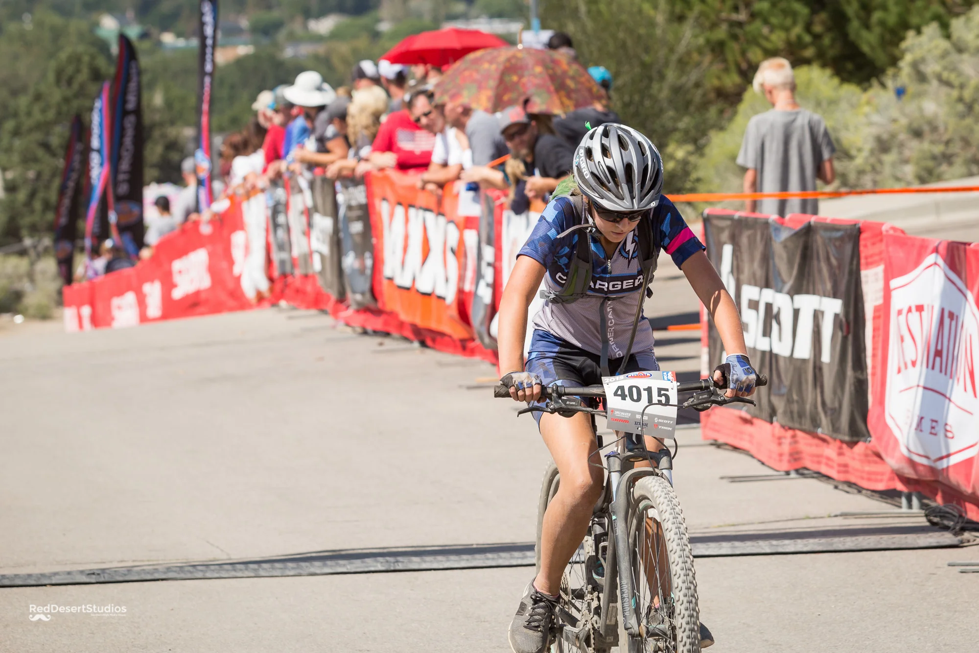 4015 Web (3 of 7).JPG