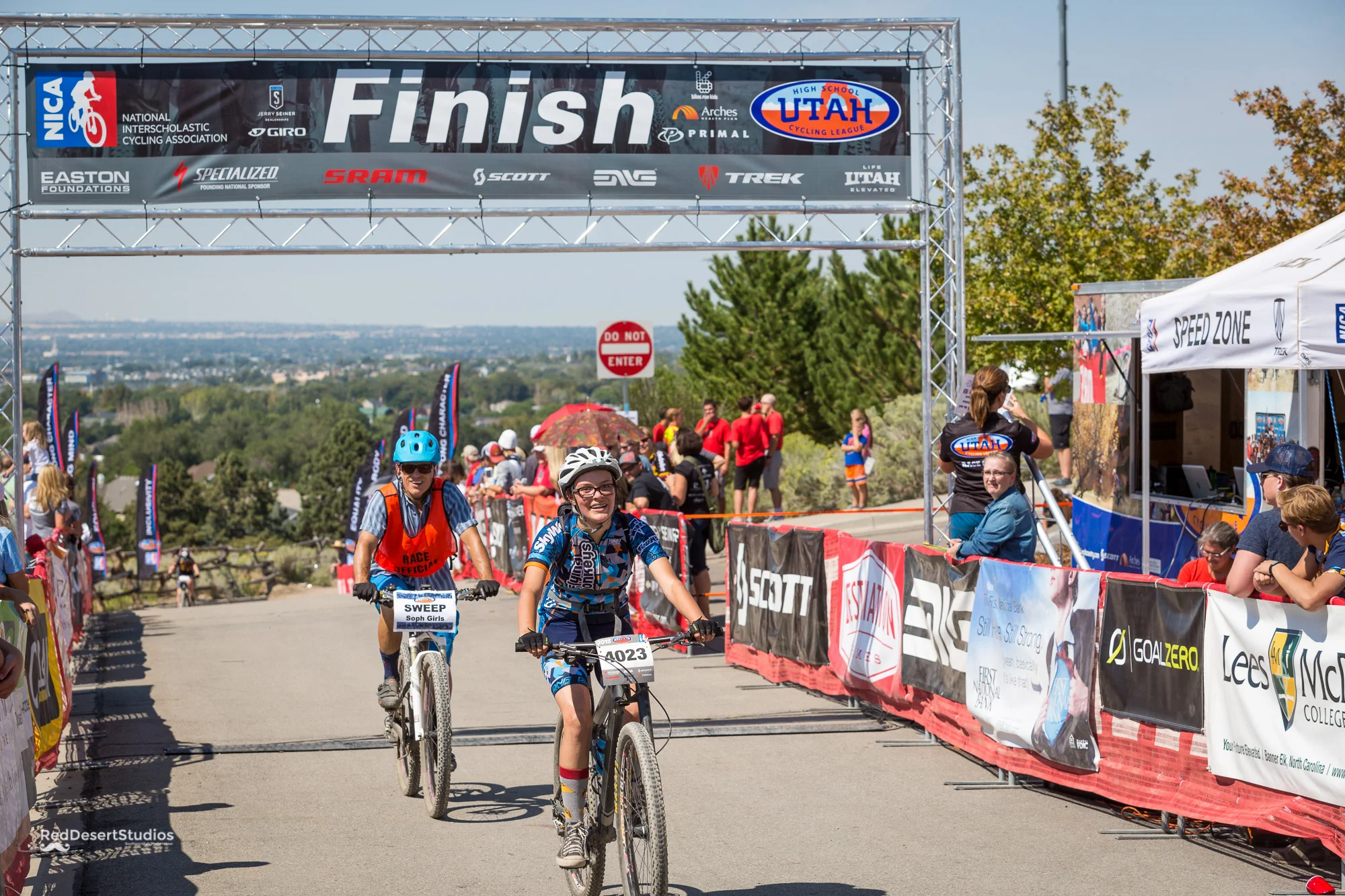 4023 Web (2 of 6).JPG