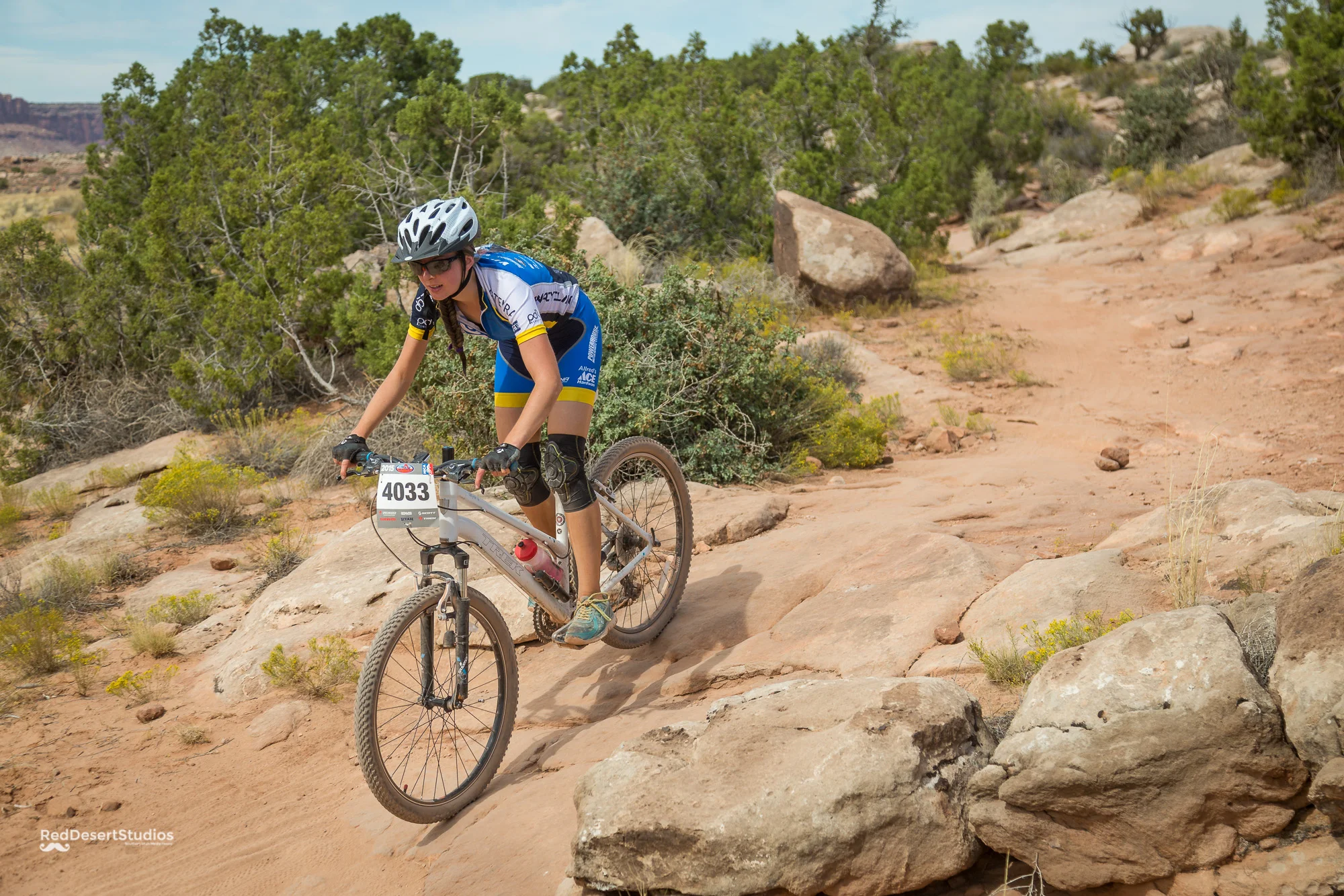 4033 Web (3 of 6).JPG