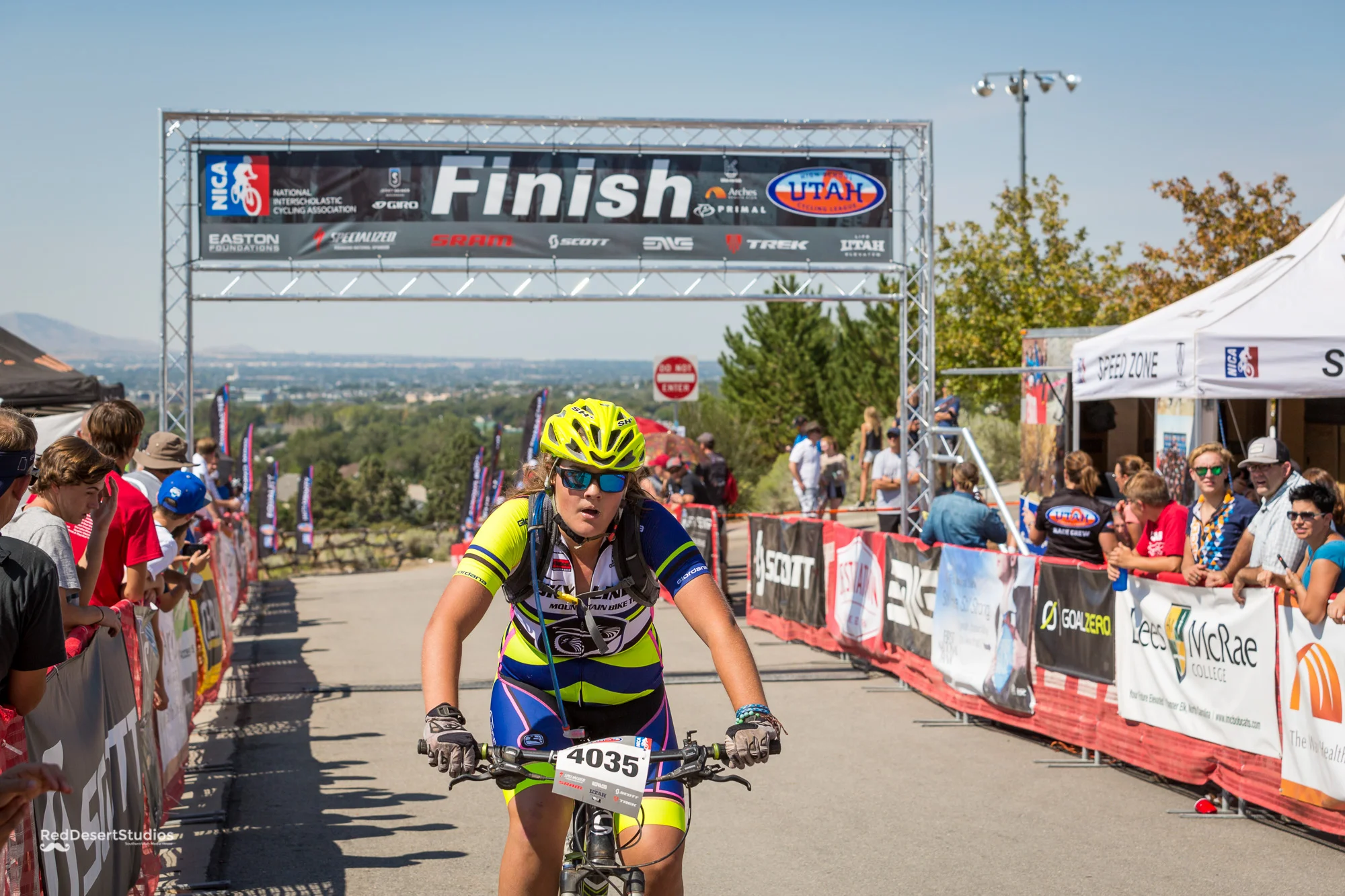 4035 Web (2 of 4).JPG