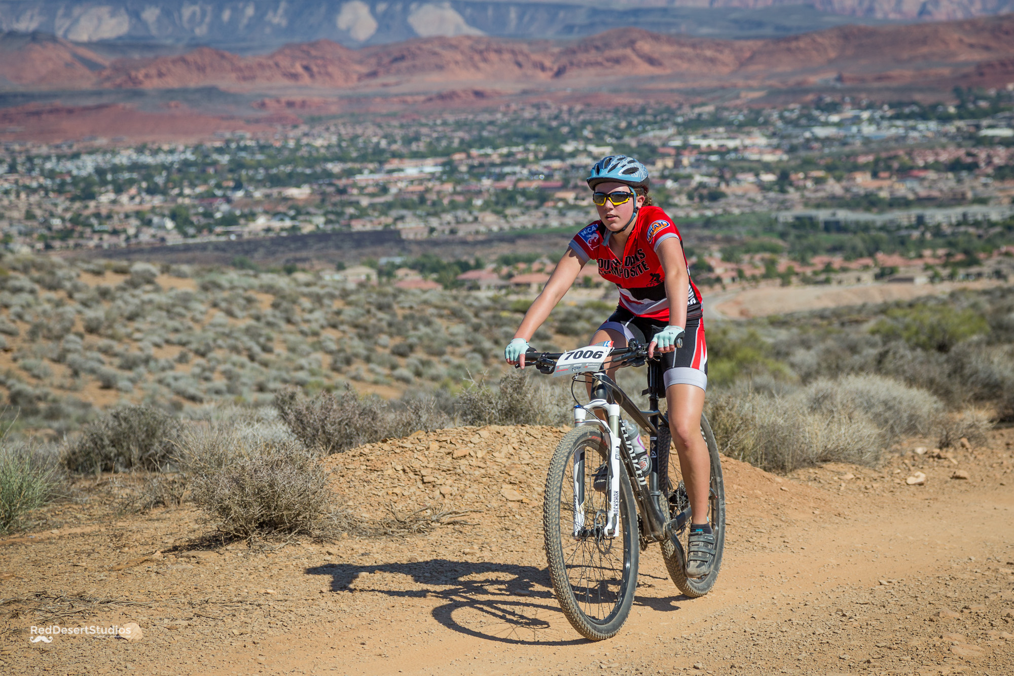 7006 Web (9 of 10).JPG