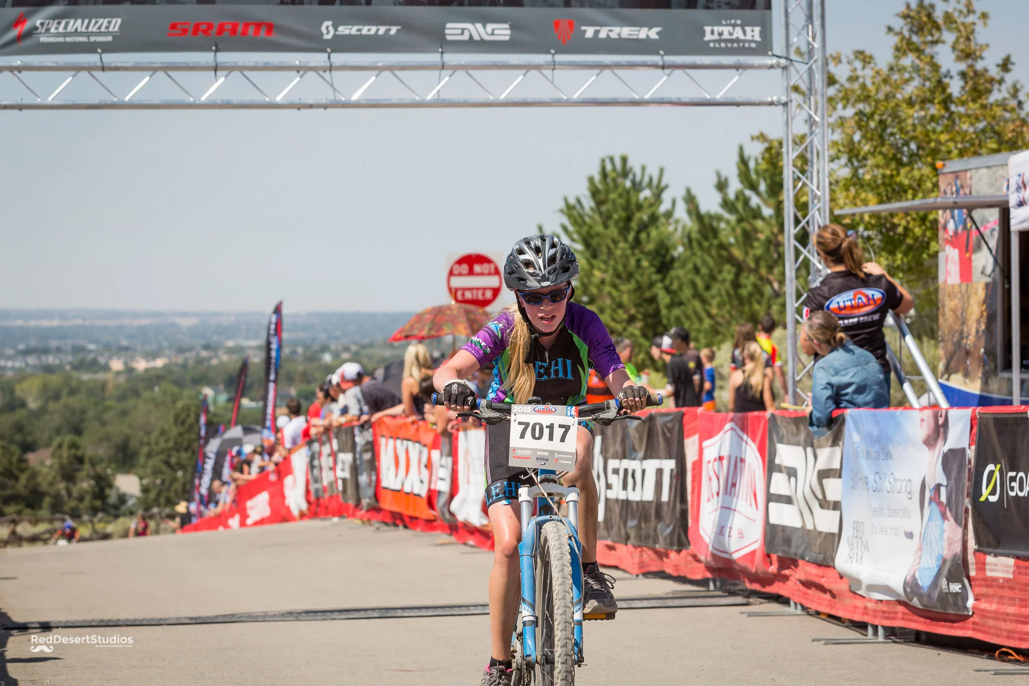 7017 Web (1 of 6).JPG