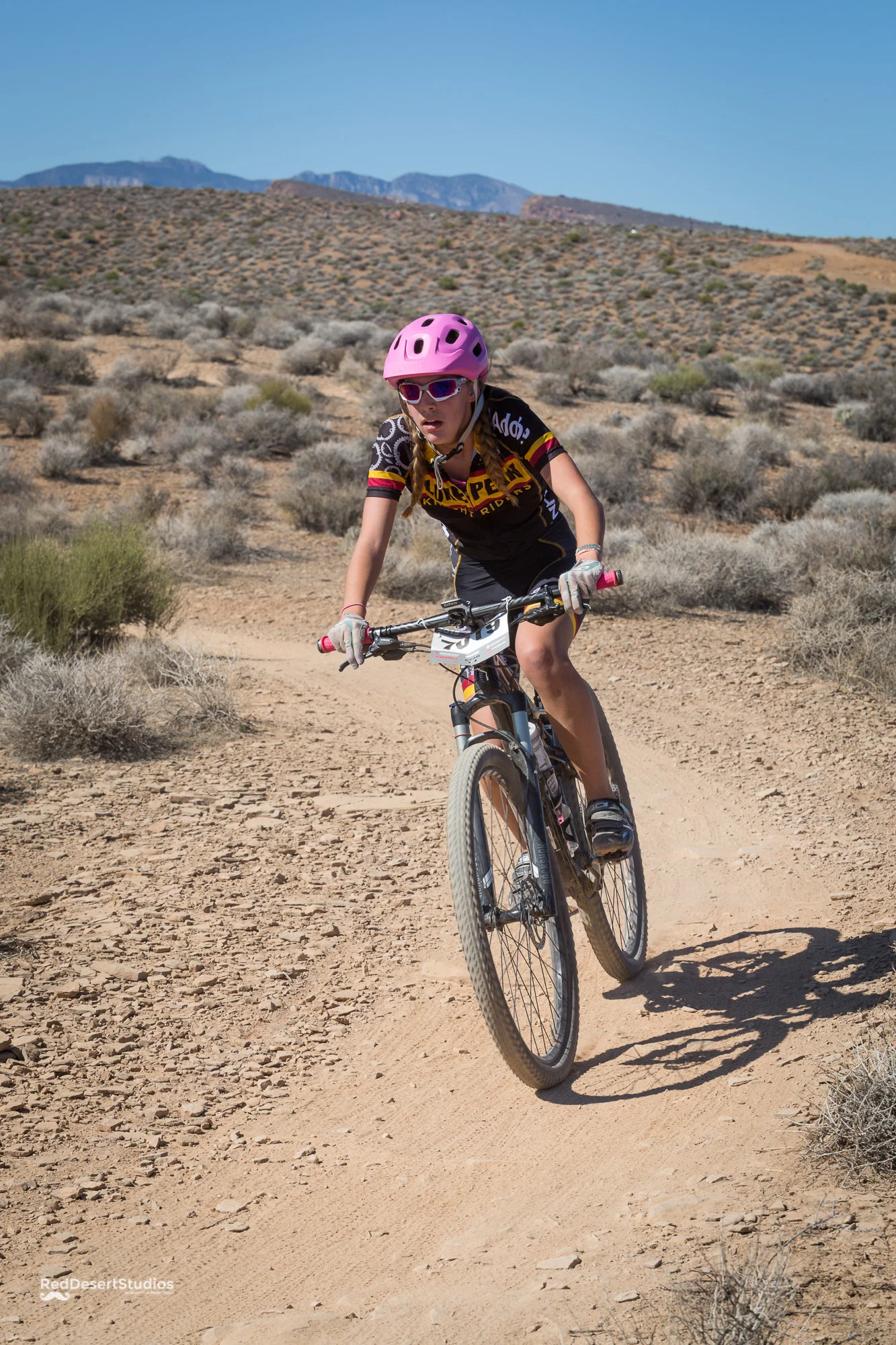 7019 Web (6 of 7).JPG