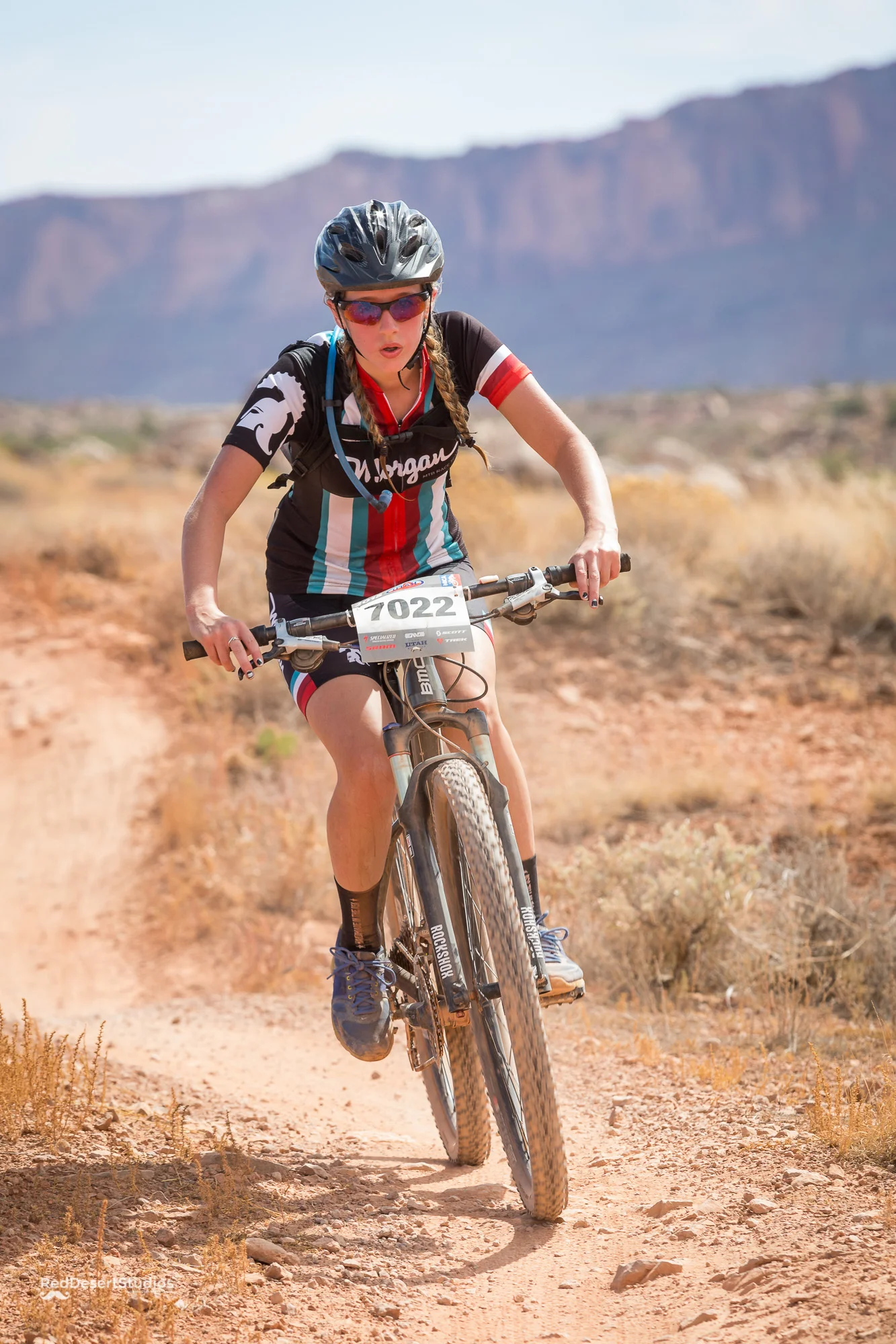 7022 Web (3 of 5).JPG