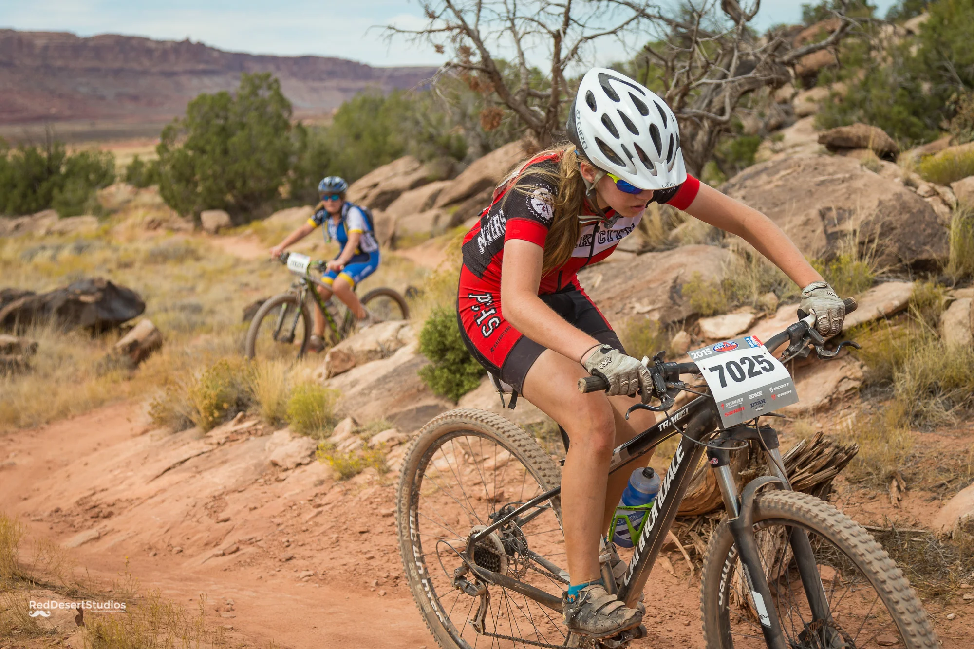 7025 Web (2 of 6).JPG