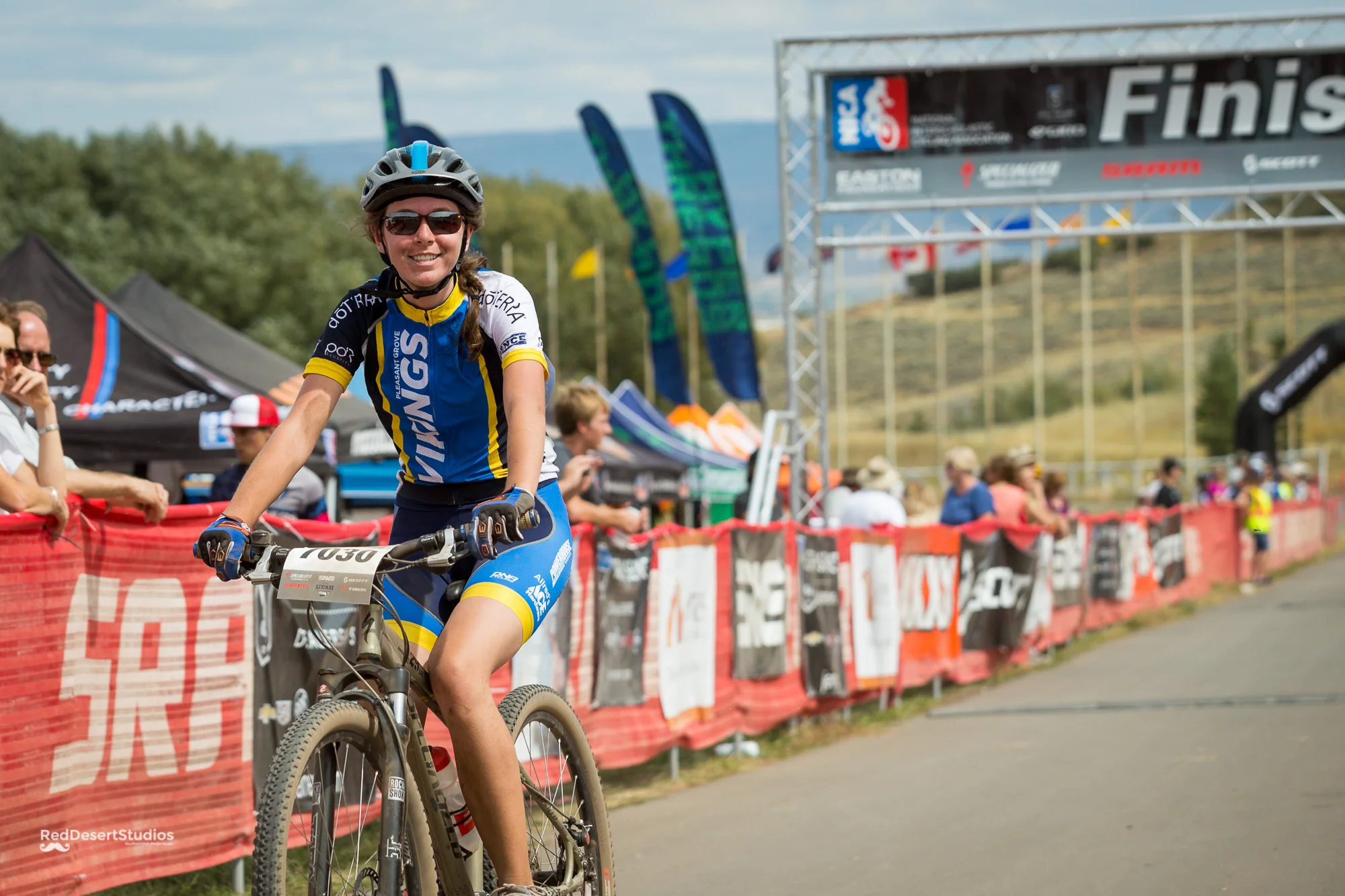 7030 Web (3 of 6).JPG