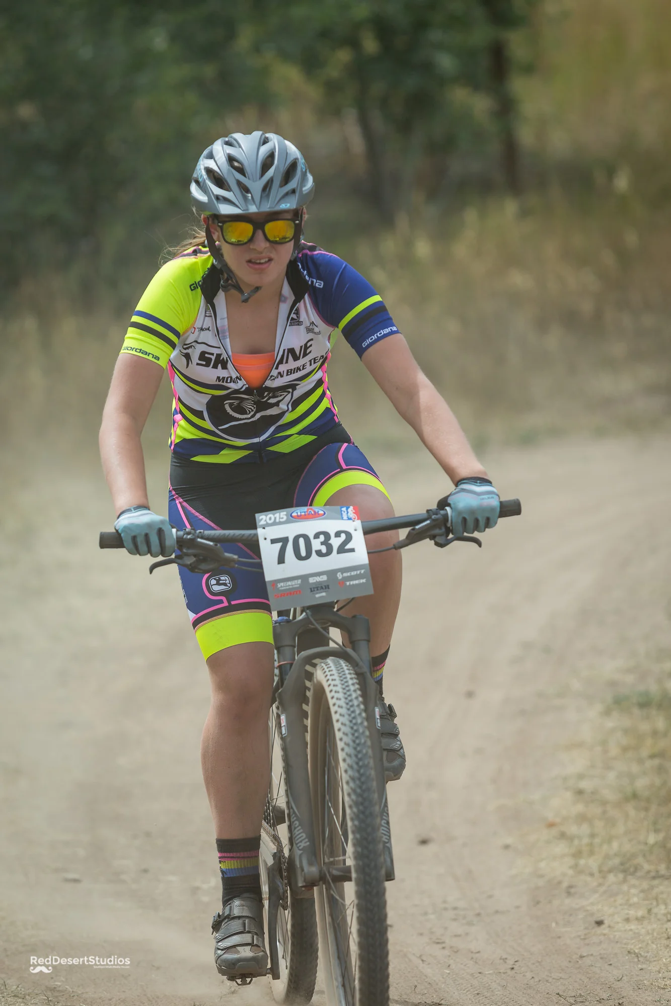 7032 Web (1 of 4).JPG