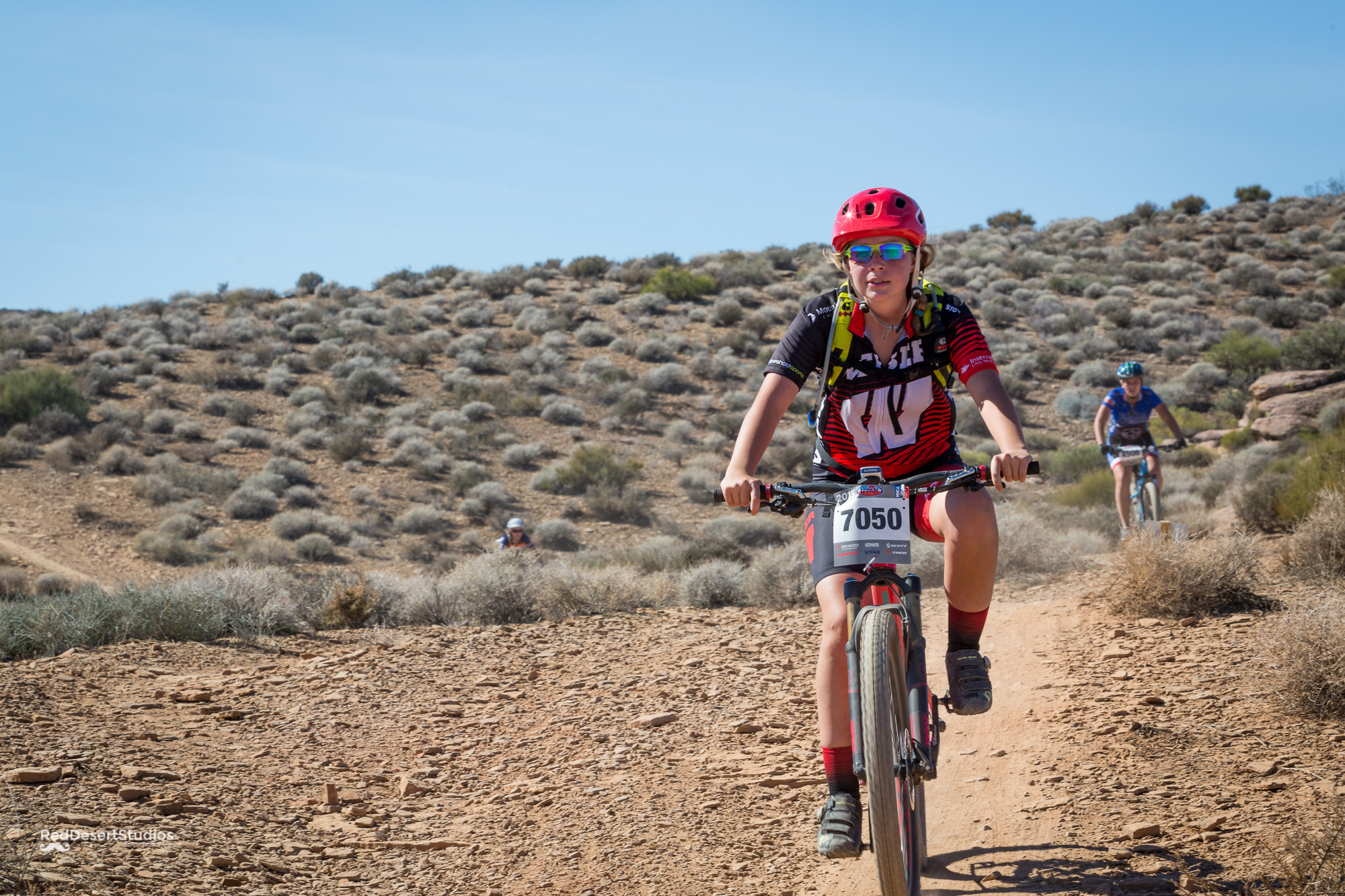 7050 Web (3 of 3).JPG