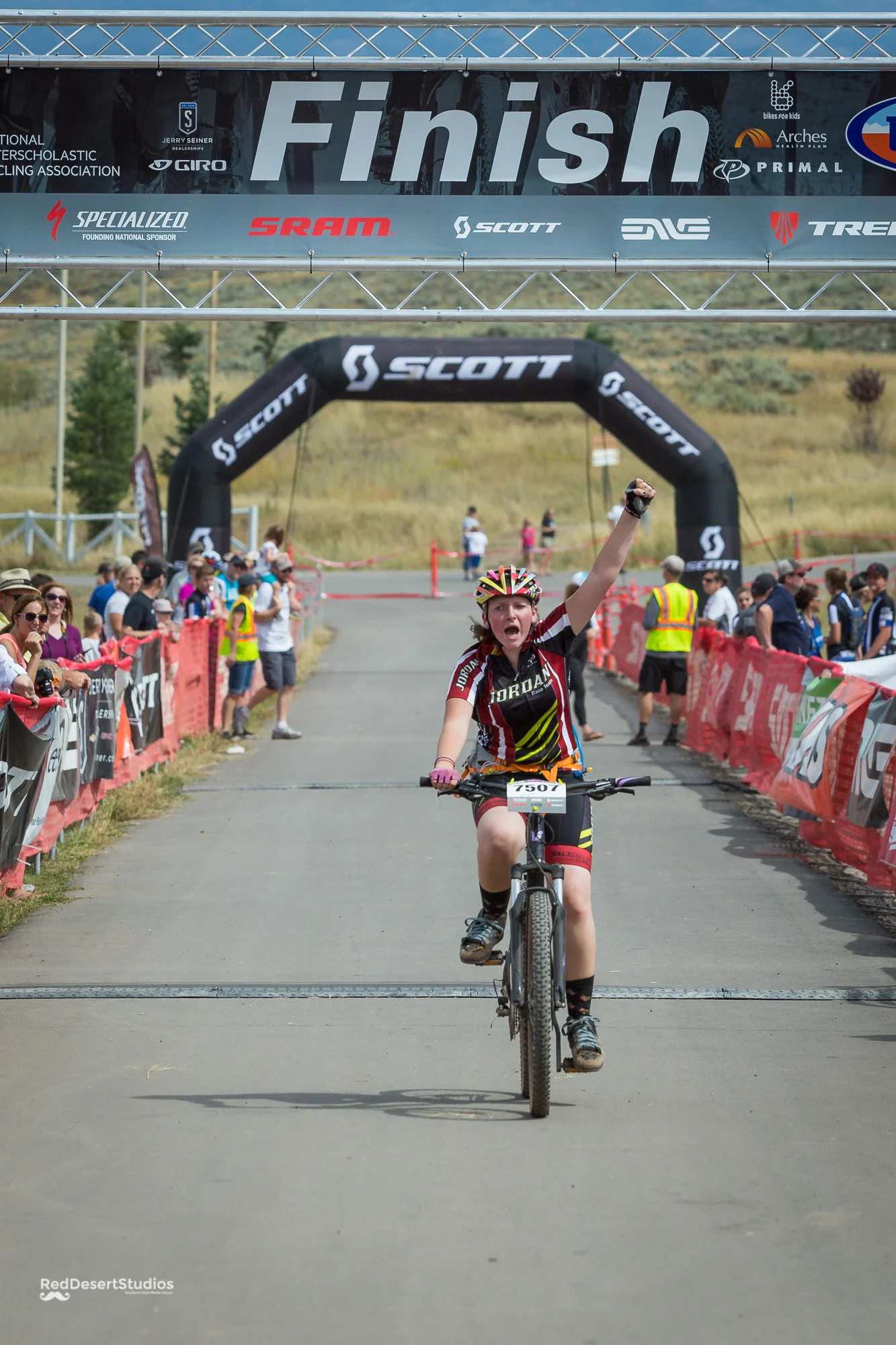 7507 Web (3 of 8).JPG