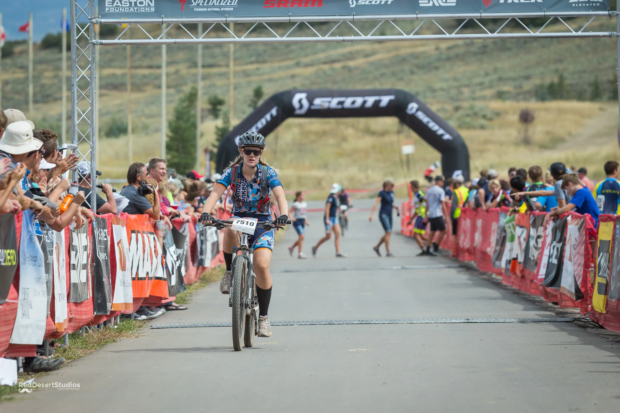 7510 Web (2 of 8).JPG